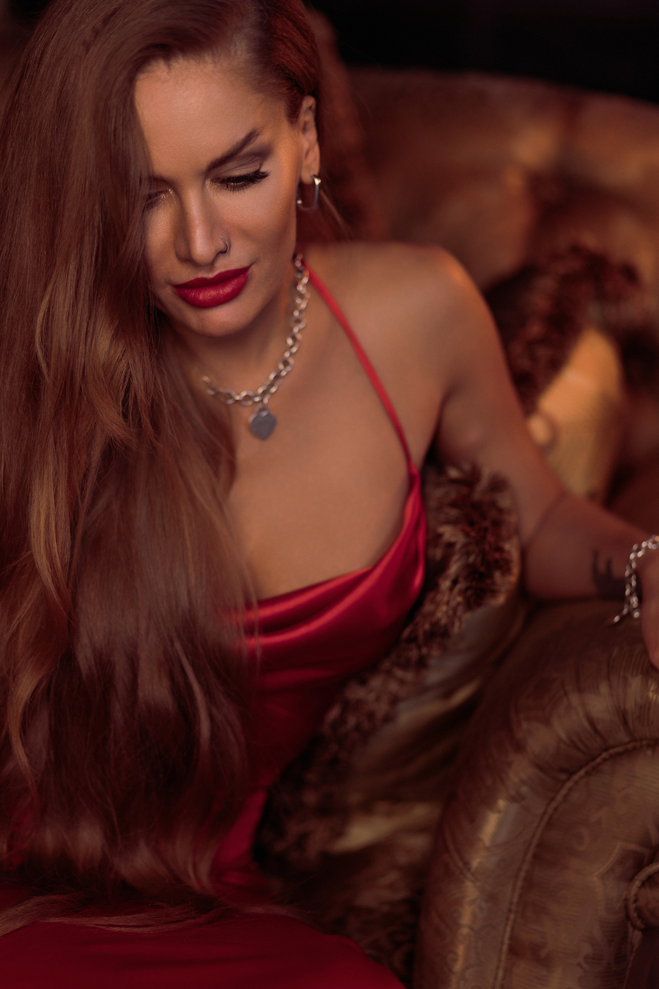 Клип «Отели». Полудницына Эльвира фотограф в Москве