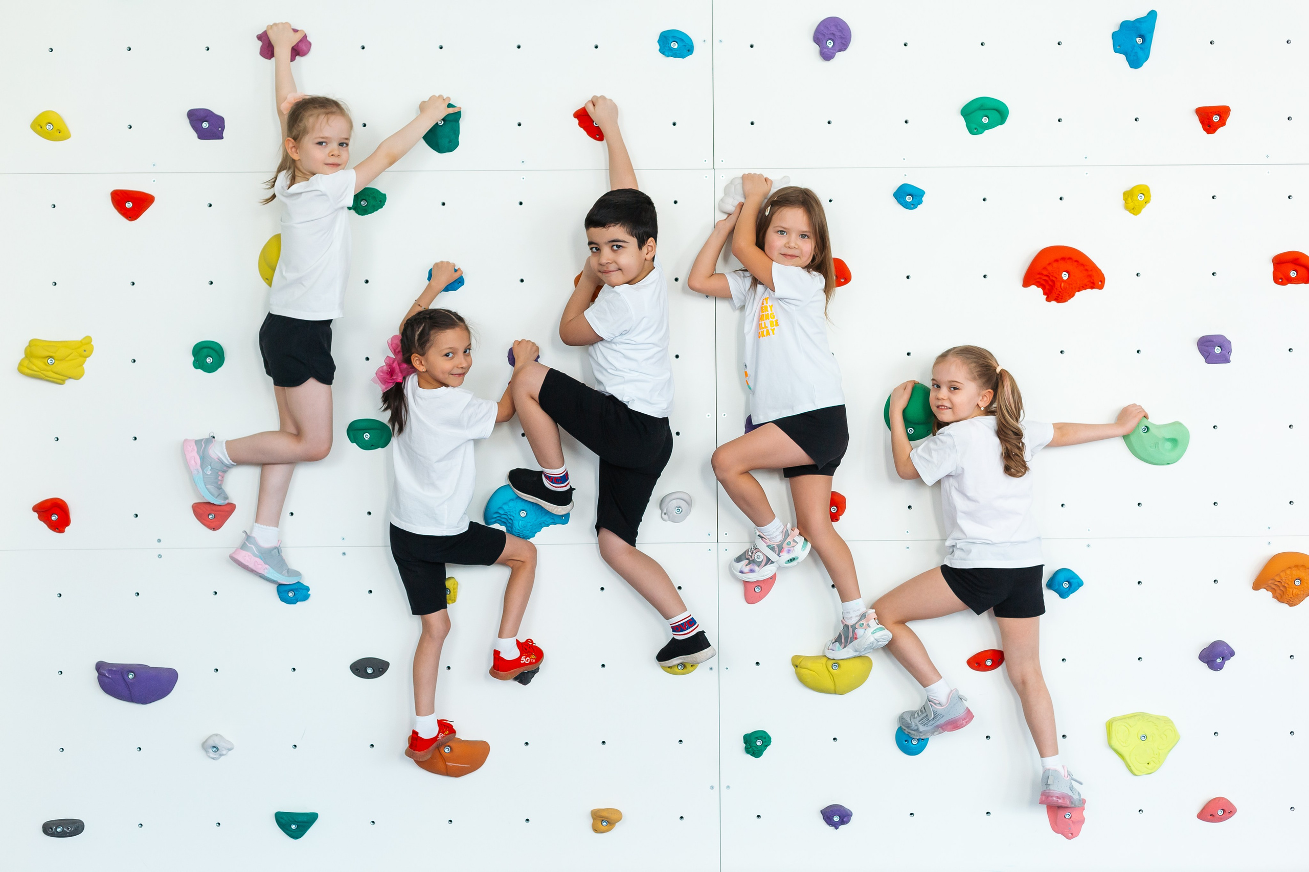 Детский сад № 38 «Домовёнок». Memory Book — Выпускные альбомы в Нижневартовске, Мегионе и Сургуте