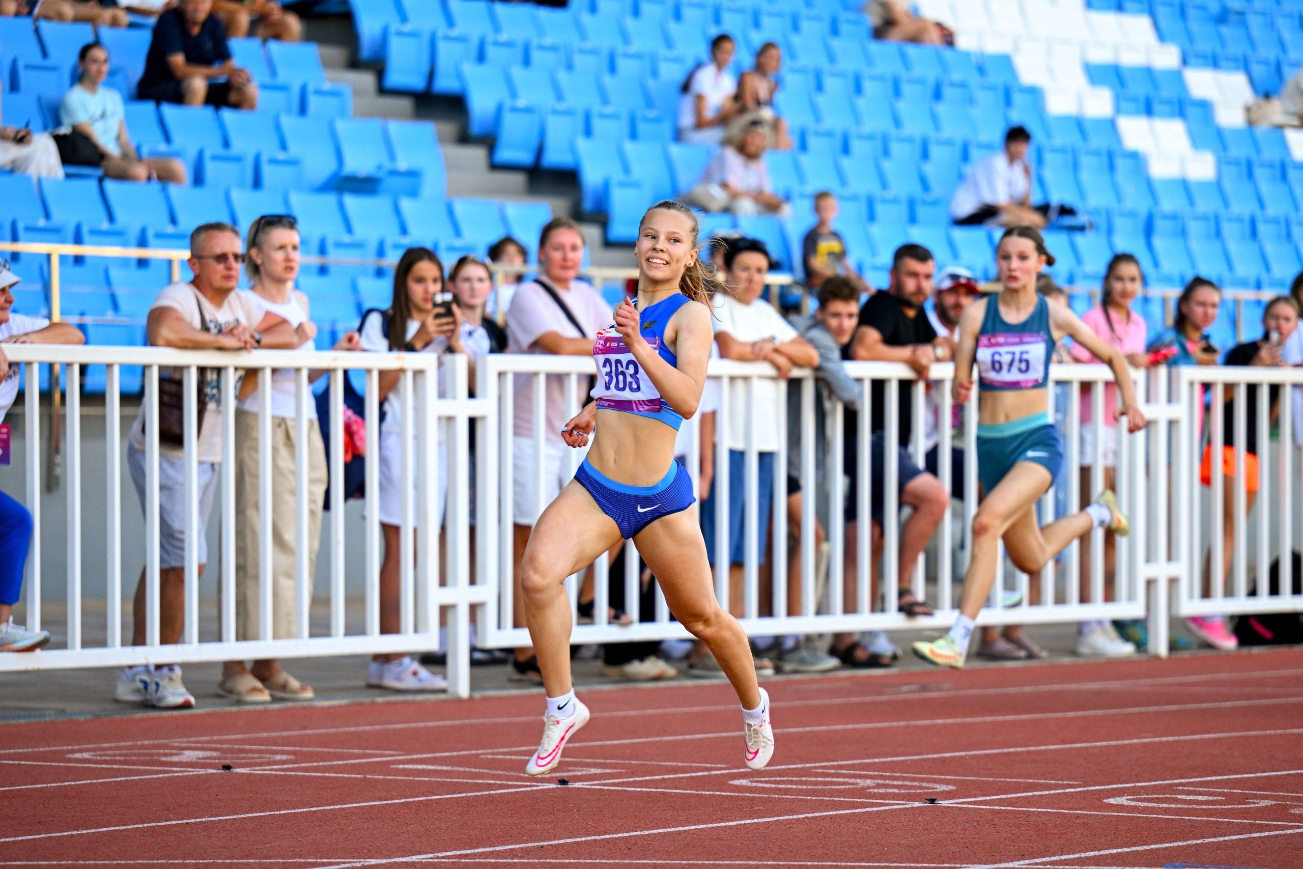 Первенство Росси по легкой атлетике до 16 лет. Спортивный и репортажный фотограф в Казани Вячеслав Сатонин
