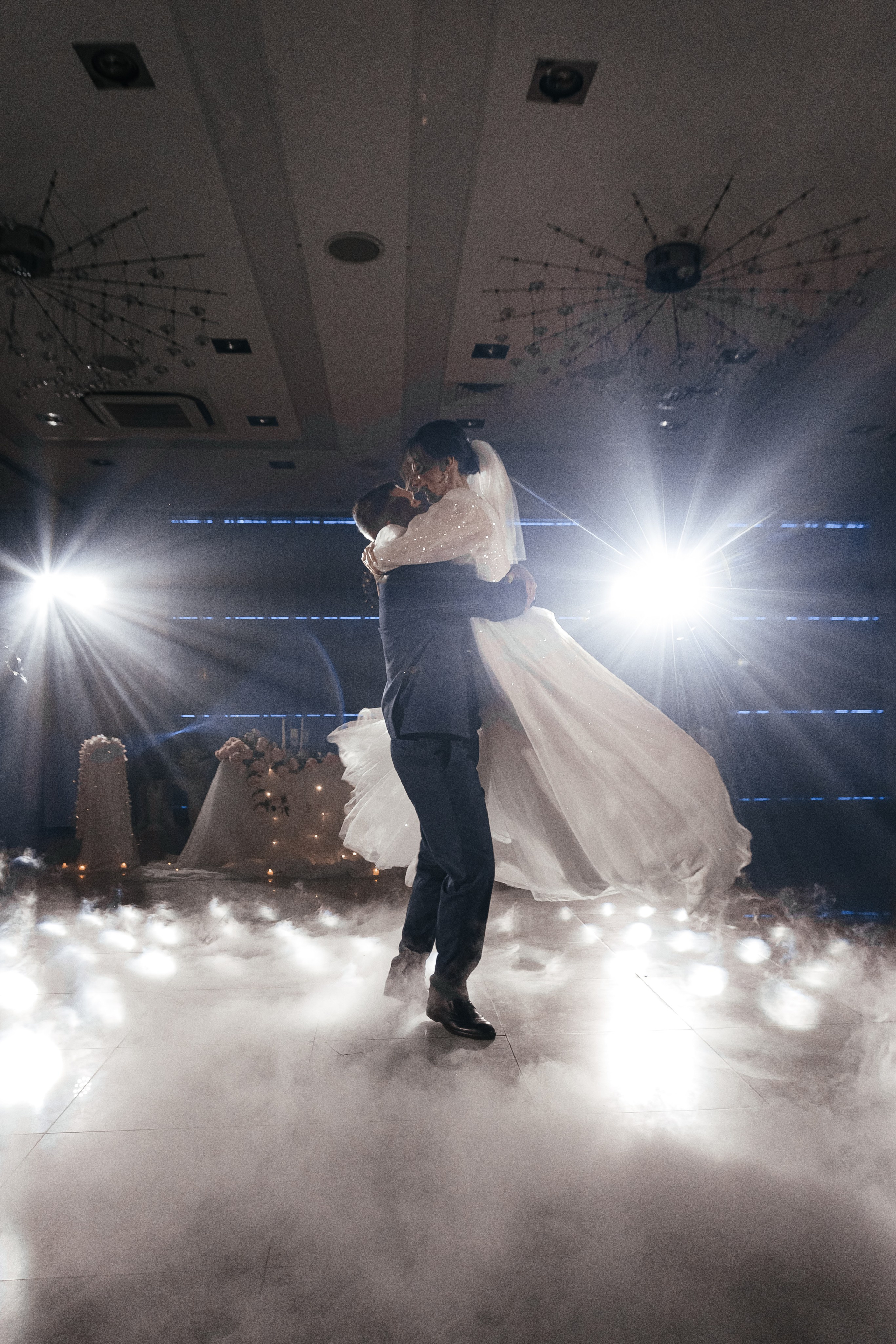 Кирилл и Эльвира. Главная