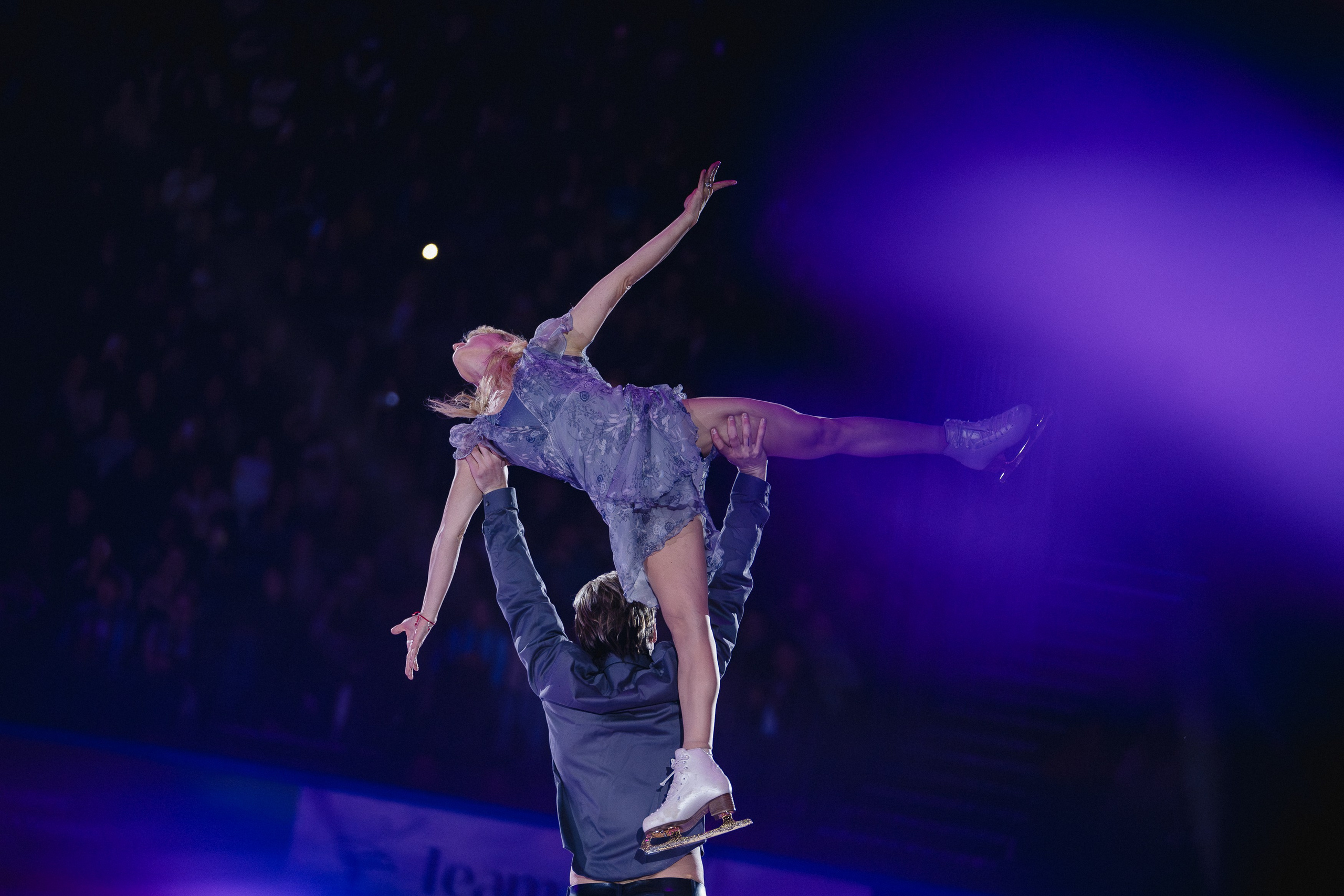 Шоу Этери Тутберидзе в Новосибирске. Воробьева Ксения — Спортивный и танцевальный фотограф Новосибирск