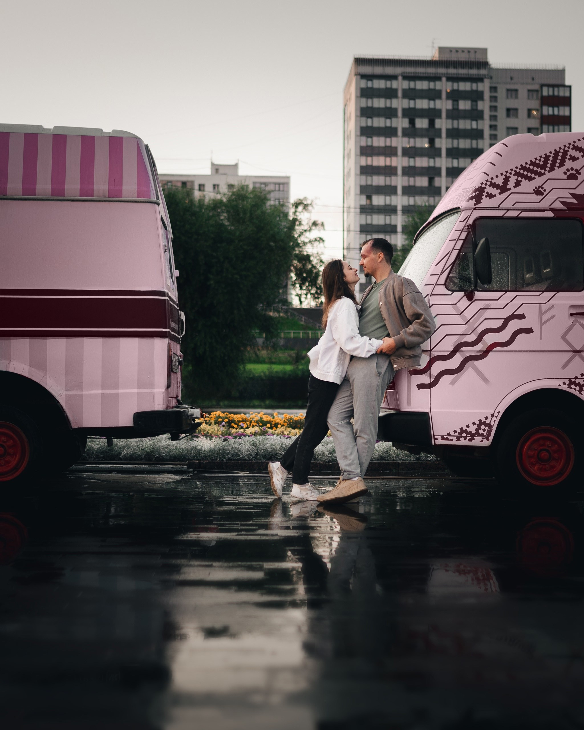 Настя и Гриша. Непарадное в парадных