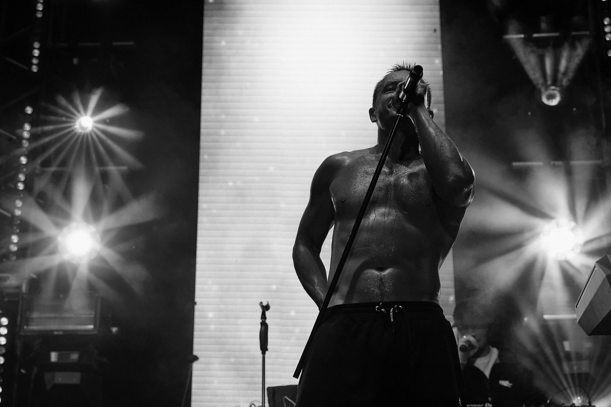 ORGANIKA. Дмитрий Мазуркевич: Профессиональный Репортажный Фотограф