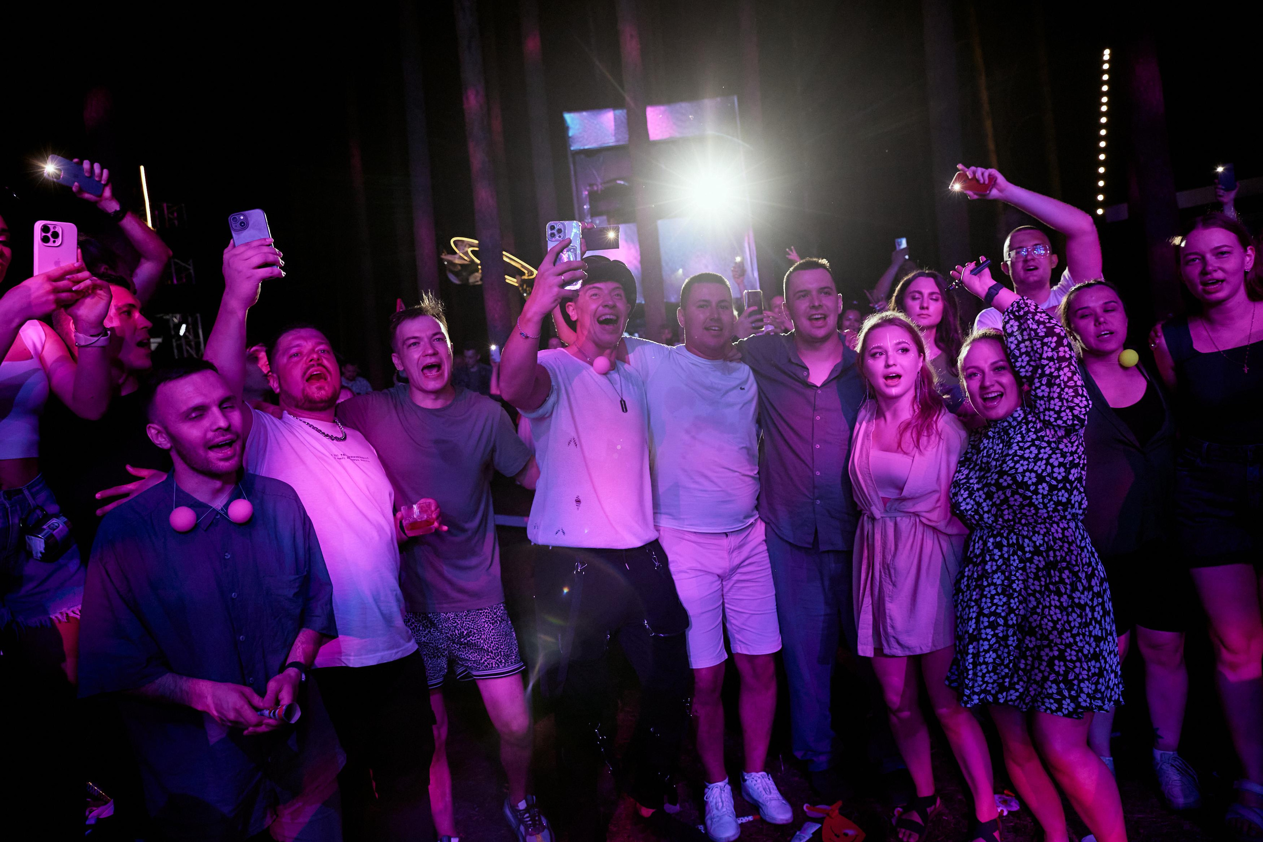 ORGANIKA. Дмитрий Мазуркевич: Профессиональный Репортажный Фотограф