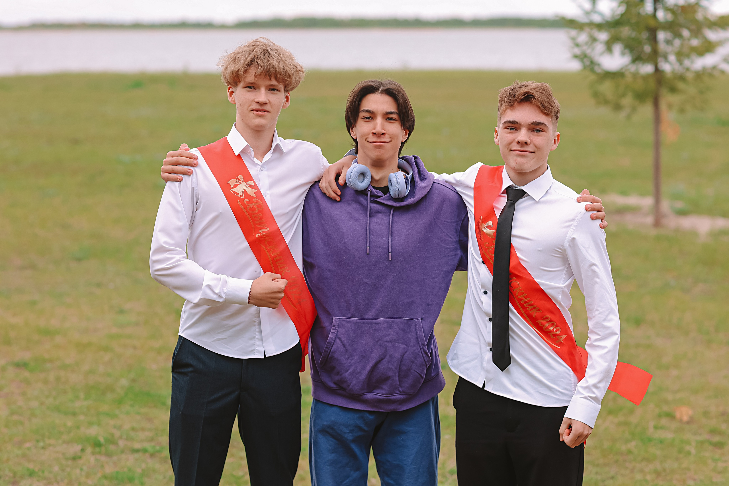 Последний звонок. Семейный фотограф Тюмень, фотограф на роды Салмина Мария