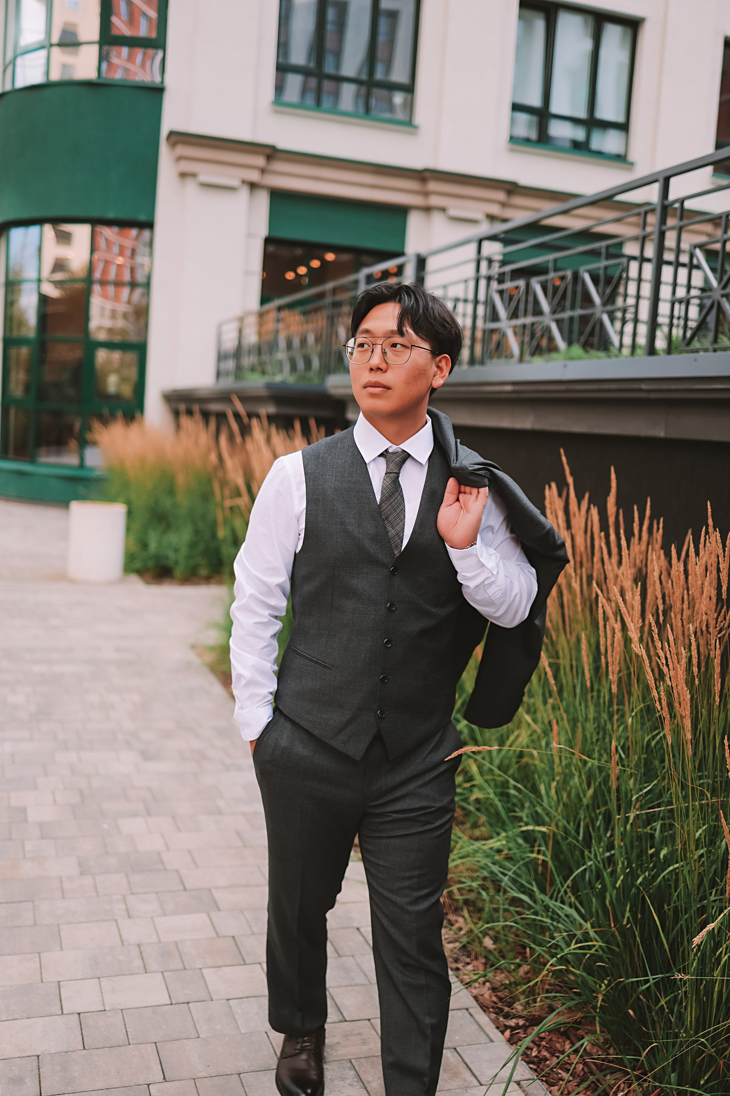 Айвазовский и парк дружбы народов. Семейный фотограф Тюмень, фотограф на роды Салмина Мария