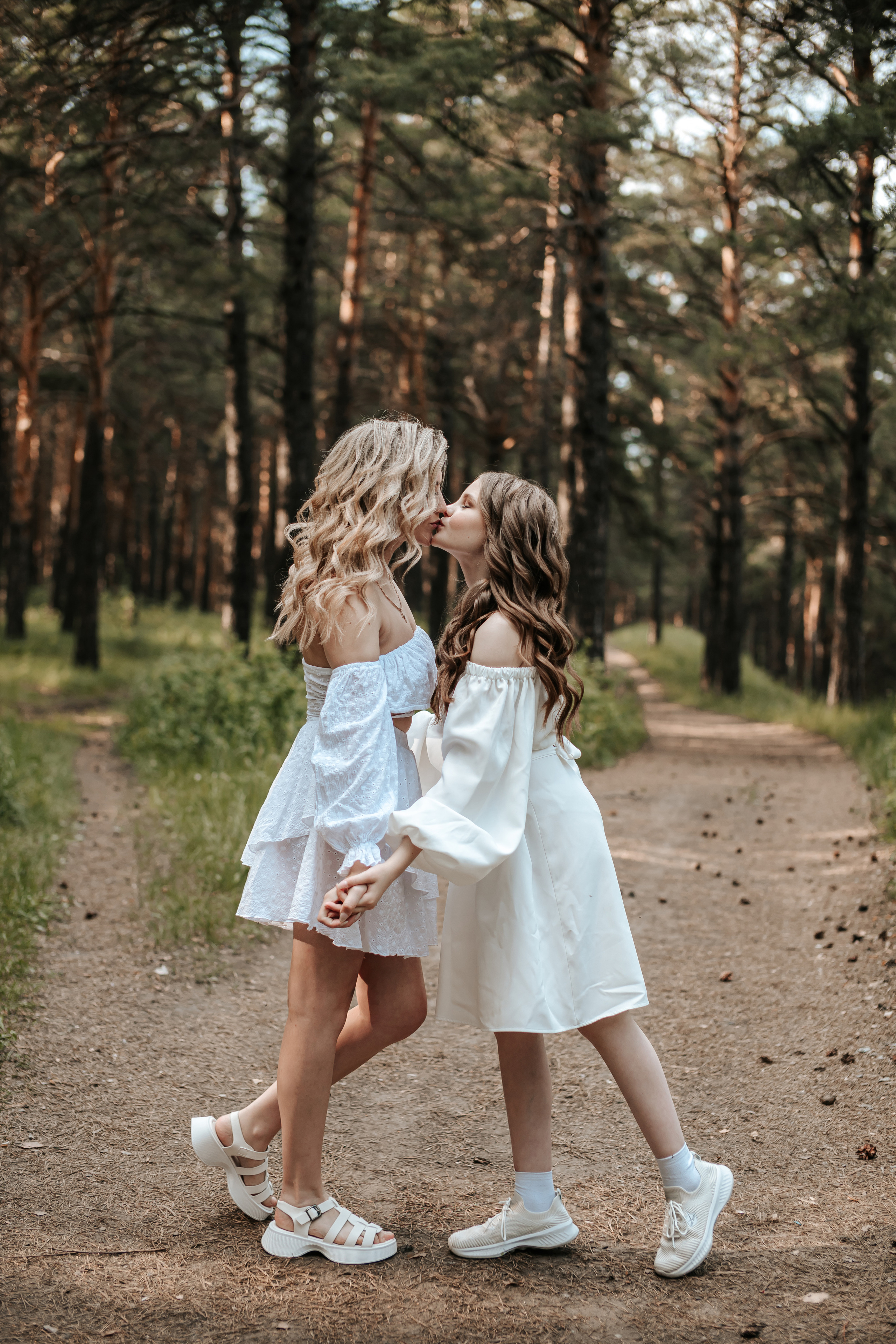 Женя, Алёна, Влад и Лера. Фотограф Arina Elatova