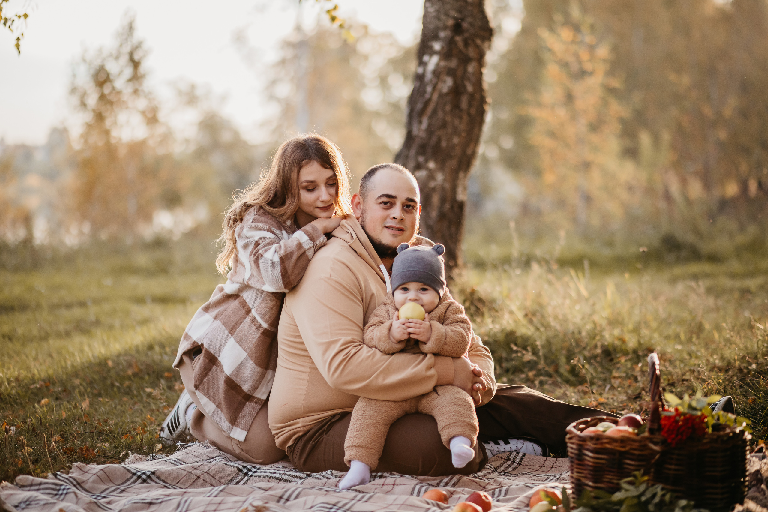 Таня, Влад, Дёма. Фотограф Arina Elatova