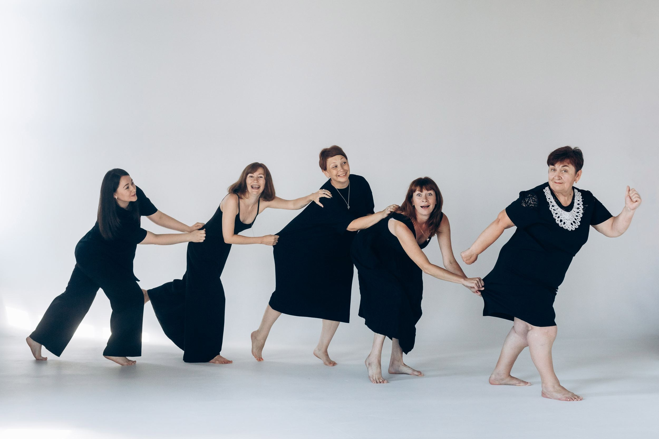 Мама и 4 дочери. Фотограф Марина Верятинская | Краснодар