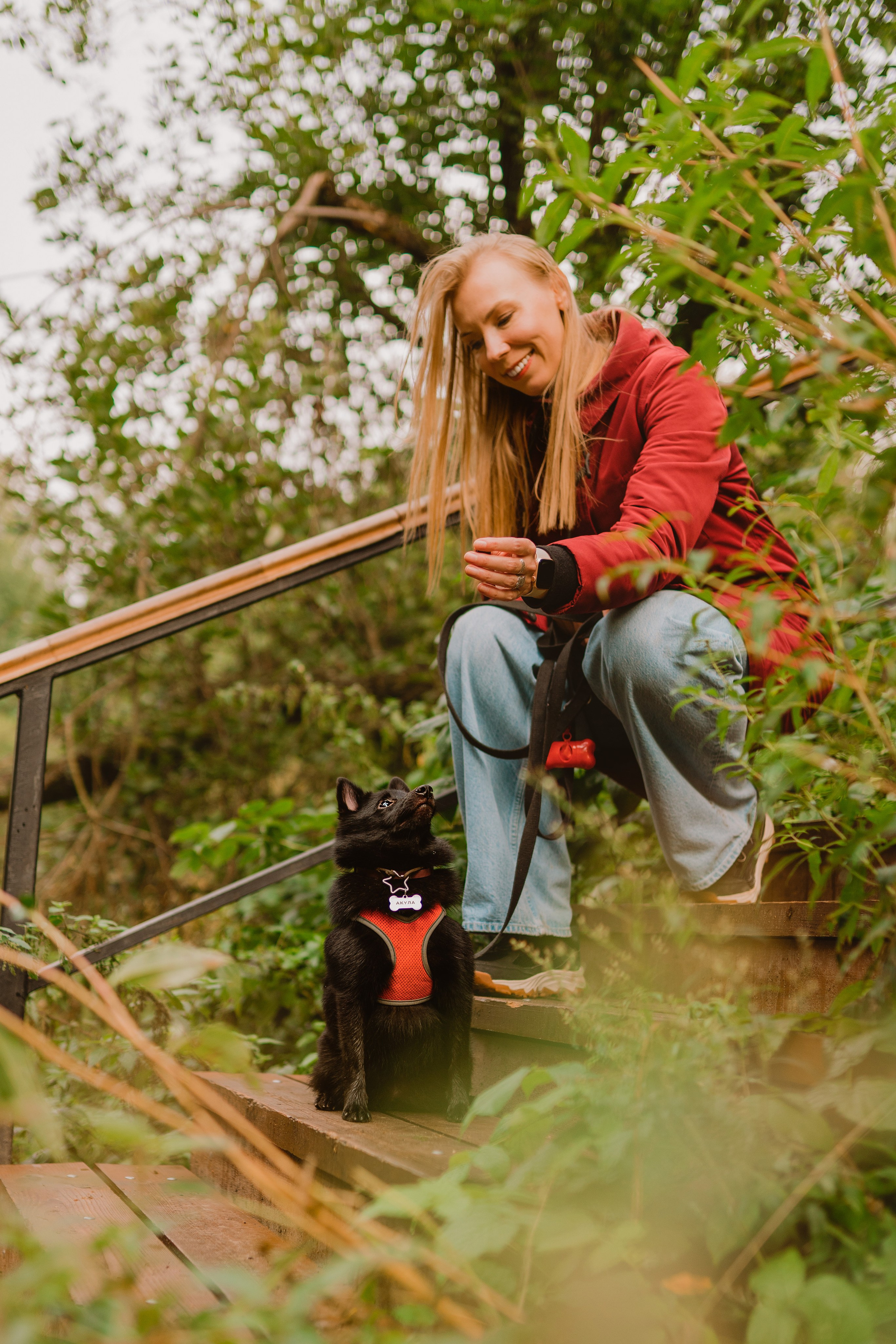 Евгения и Акула. Фотограф анималист в Спб недорого Олеся Майорова