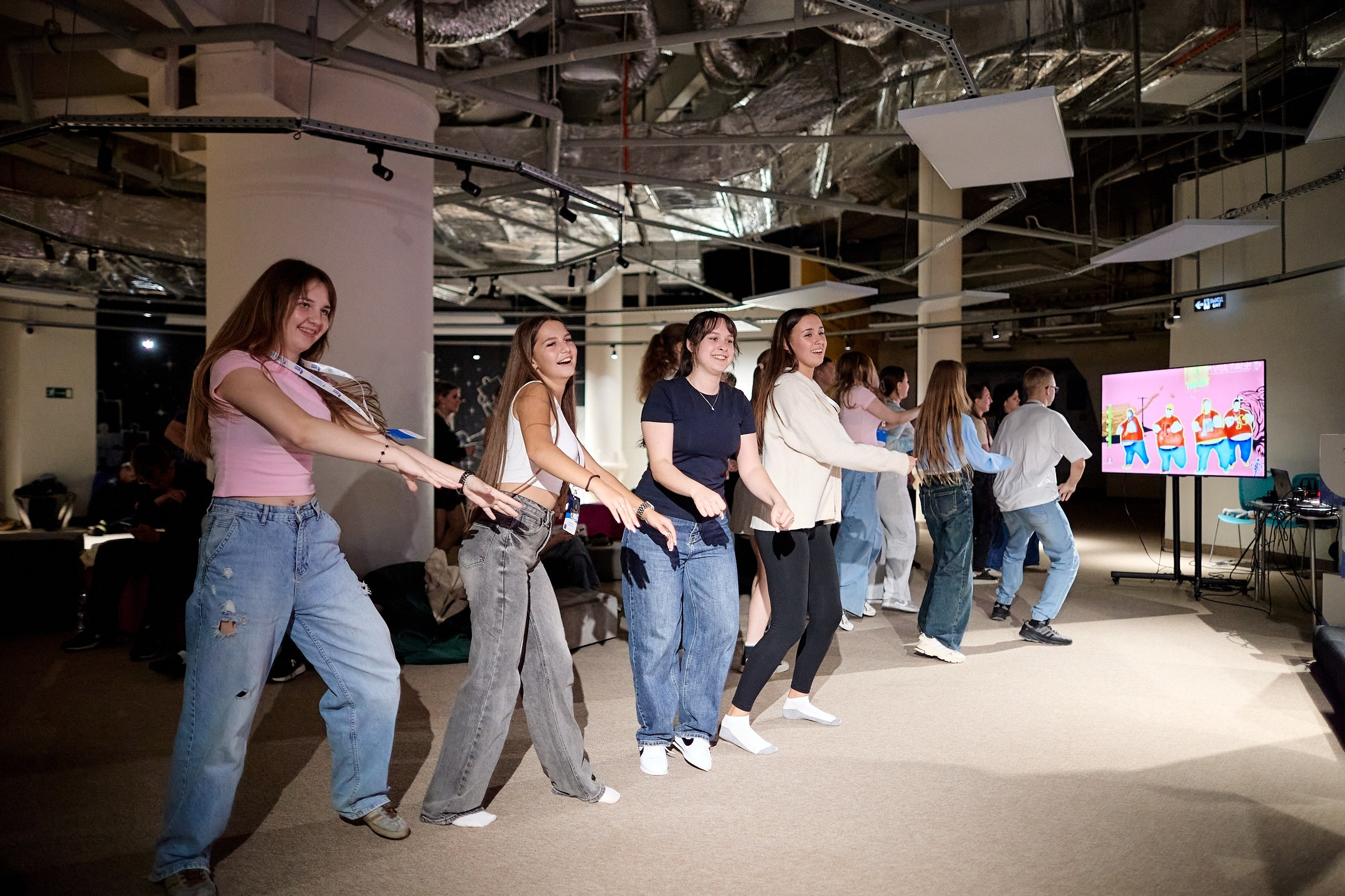 Университетские смены 2025. Репортажный и студийный фотограф во Владивостоке Дударева Софья