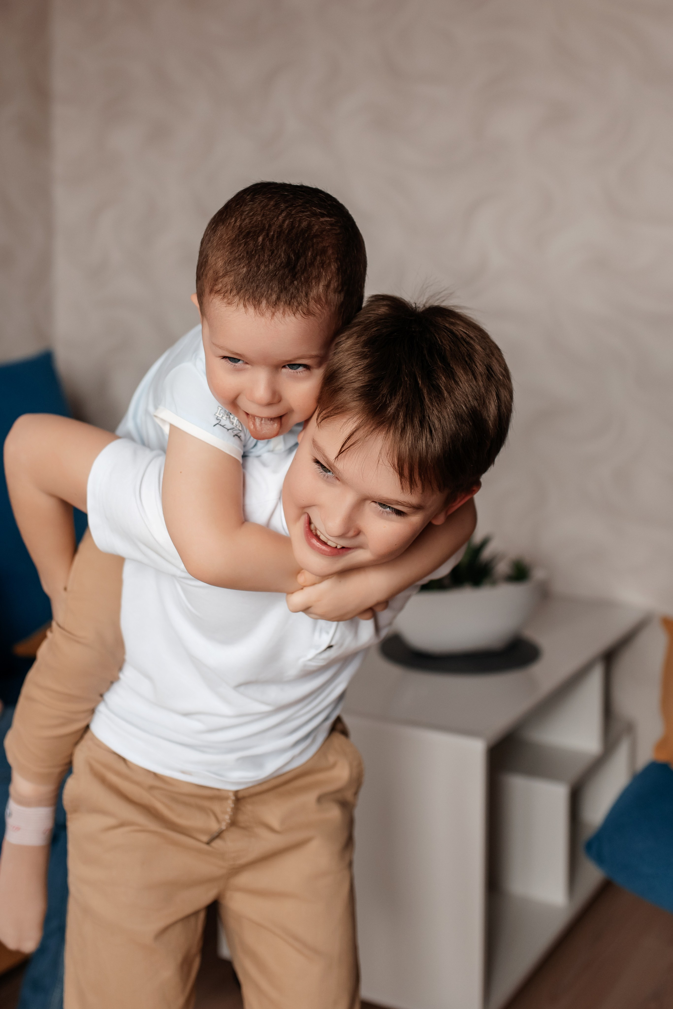 Домашняя история Юли и Влада. Свадебный и семейный фотограф в Алексеевке Марина Купреева