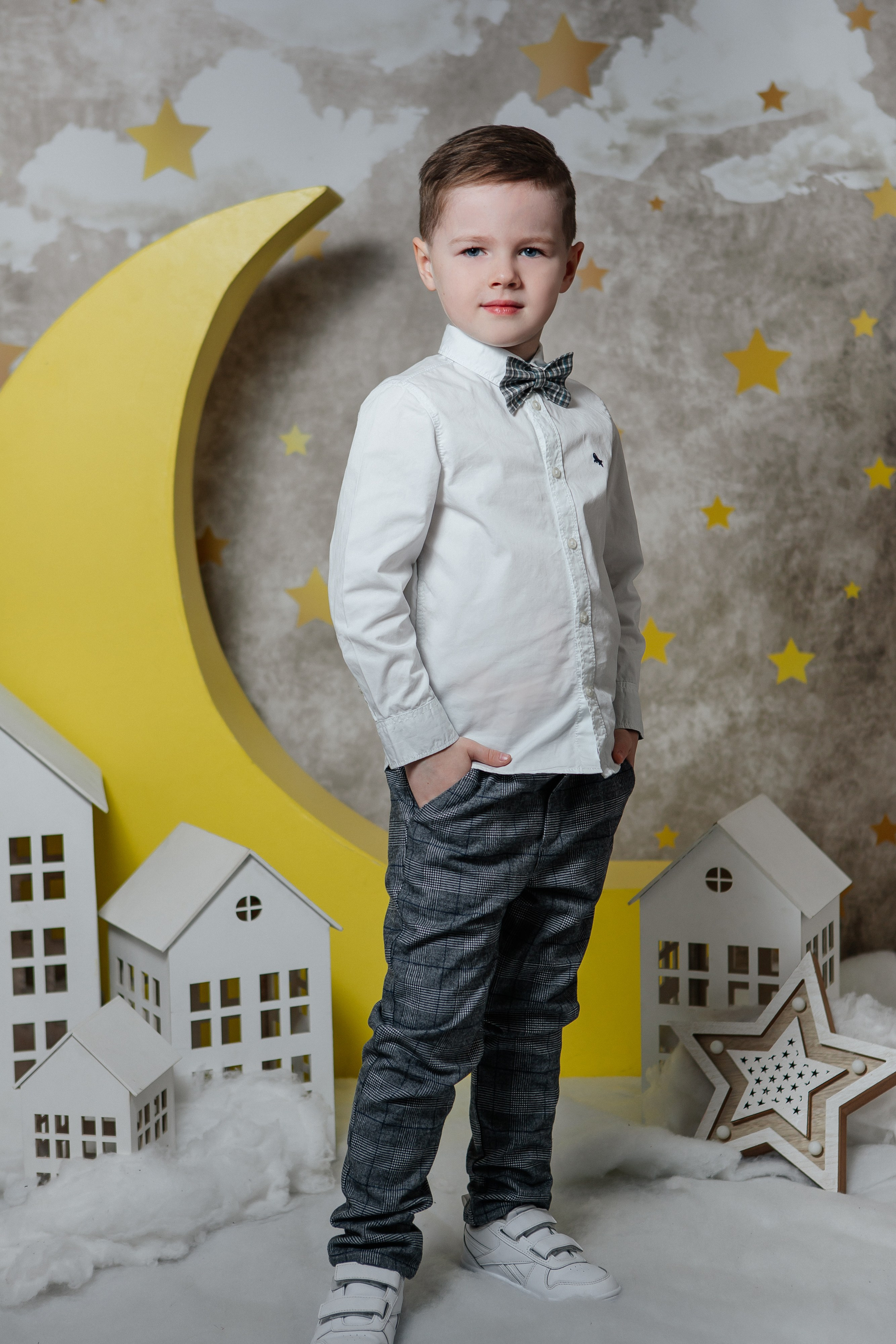 К Звёздам. Фото дети. Выпускные альбомы Нижний Тагил