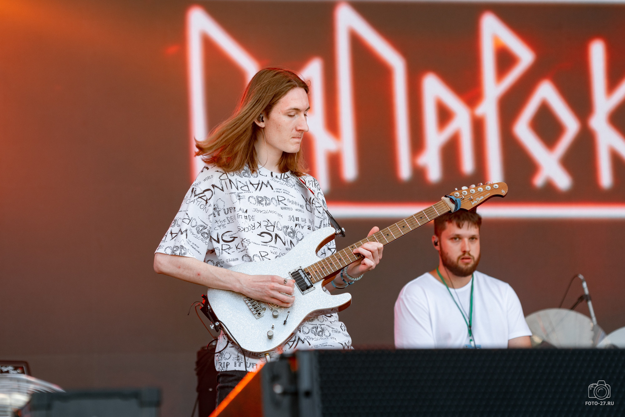 Антон Курдюмов фотограф в Хабаровске Рина Курдюмова фото27 foto27 Антон Дорофеев репортажный репортаж документалист Тони и Рина фотосоздатели ПаПаРоК Рок над Амуром 2024 фестиваль Хабаровск