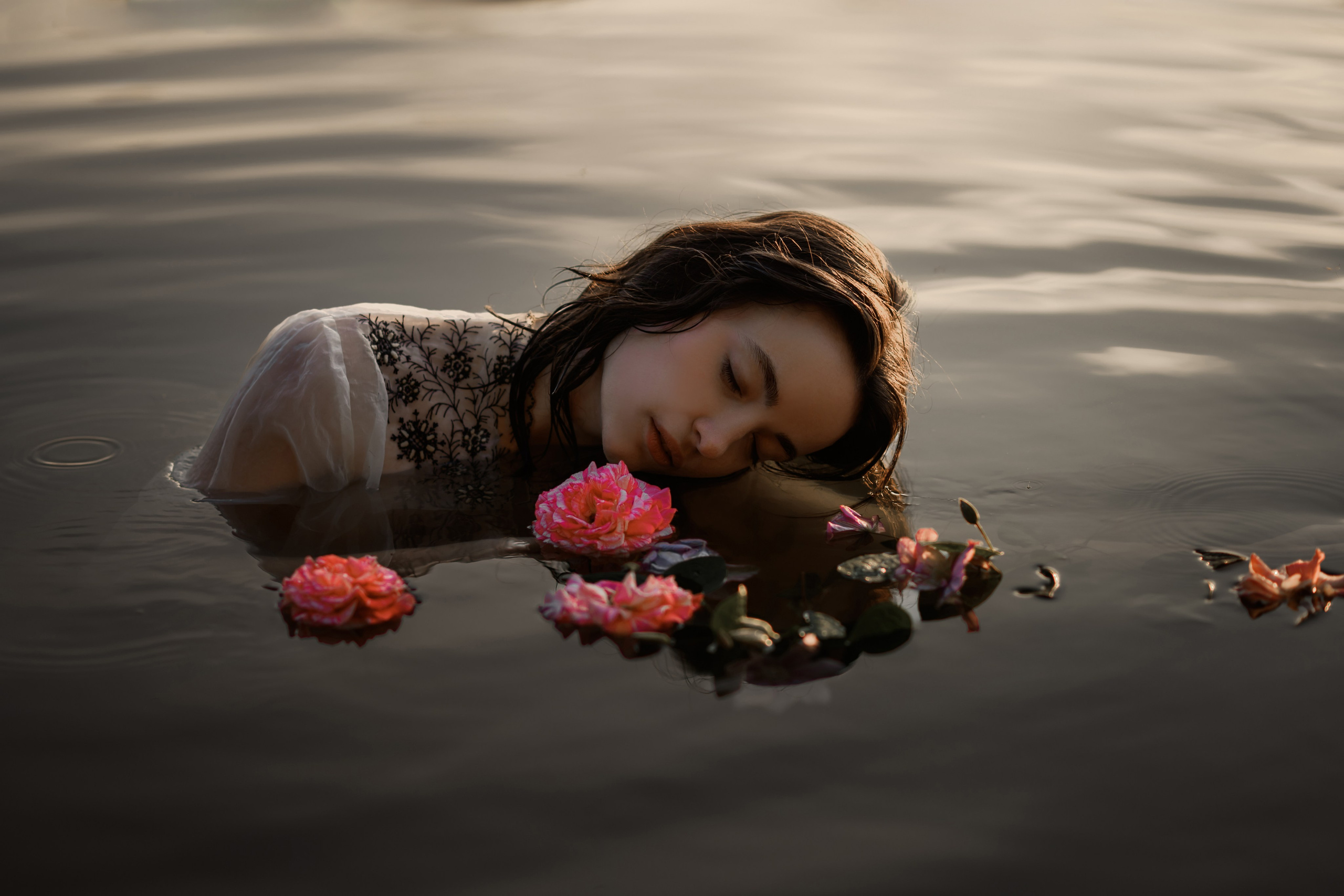 Индивидуальные женские портреты. Свадебный фотограф в г. Астрахань. Так же выезжаю в другие города