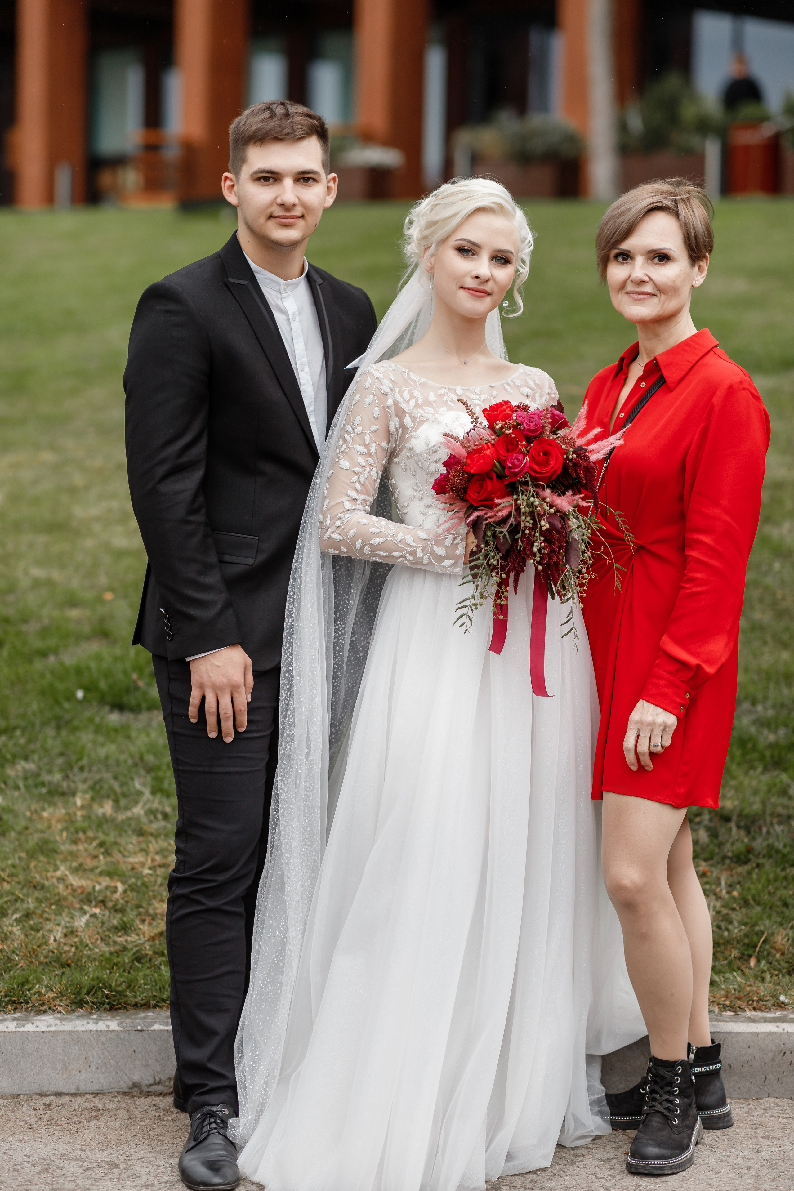 Анонс свадьбы Сергея и Елены. Свадебный фотограф в Крыму и Севастополе Ольга Баскакова