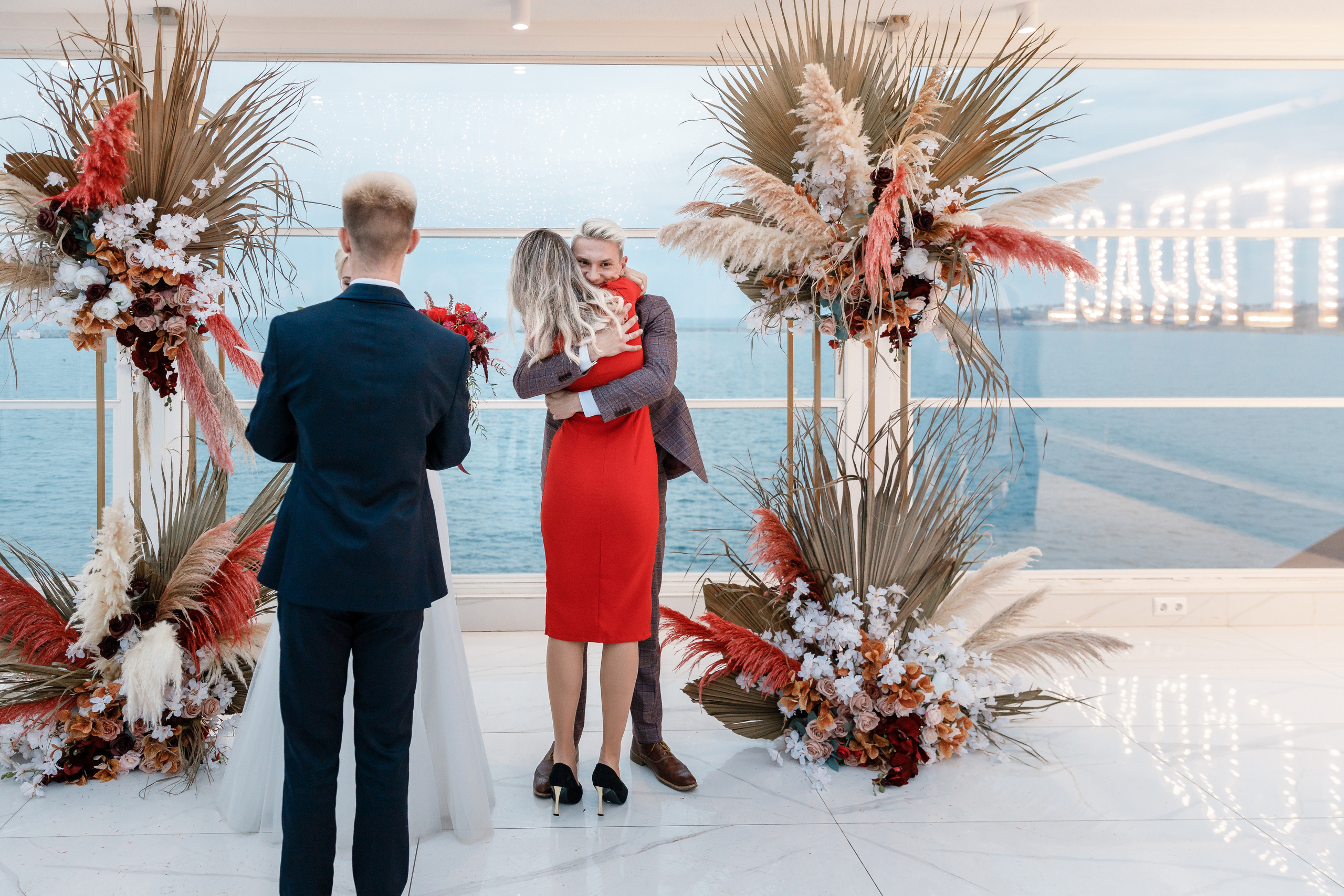 Анонс свадьбы Сергея и Елены. Свадебный фотограф в Крыму и Севастополе Ольга Баскакова