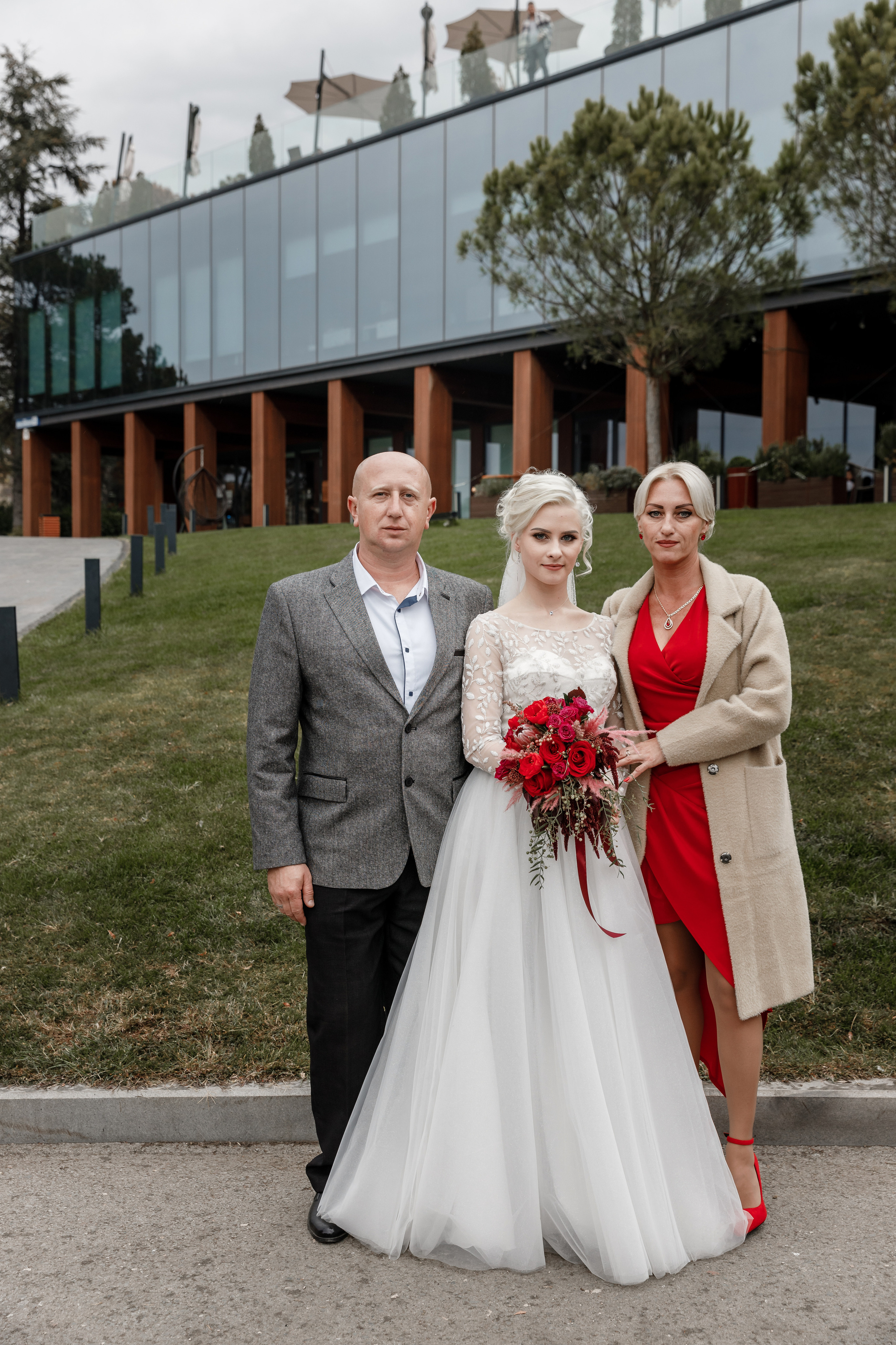 Анонс свадьбы Сергея и Елены. Свадебный фотограф в Крыму и Севастополе Ольга Баскакова