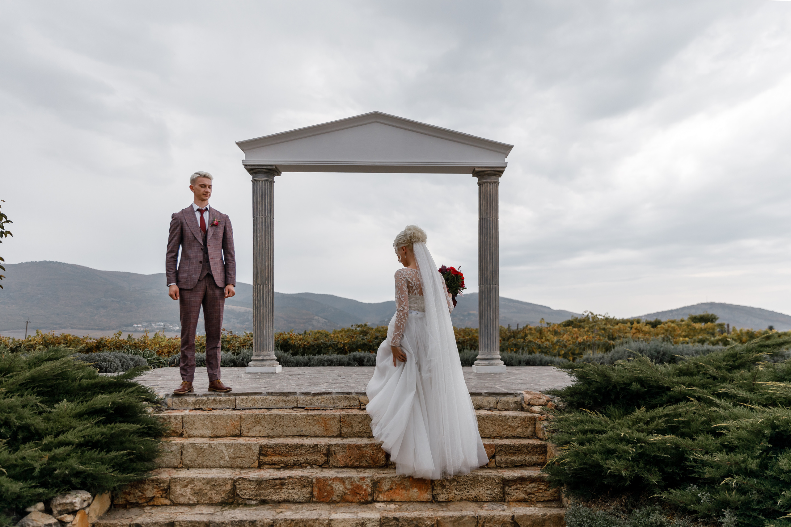 Анонс свадьбы Сергея и Елены. Свадебный фотограф в Крыму и Севастополе Ольга Баскакова