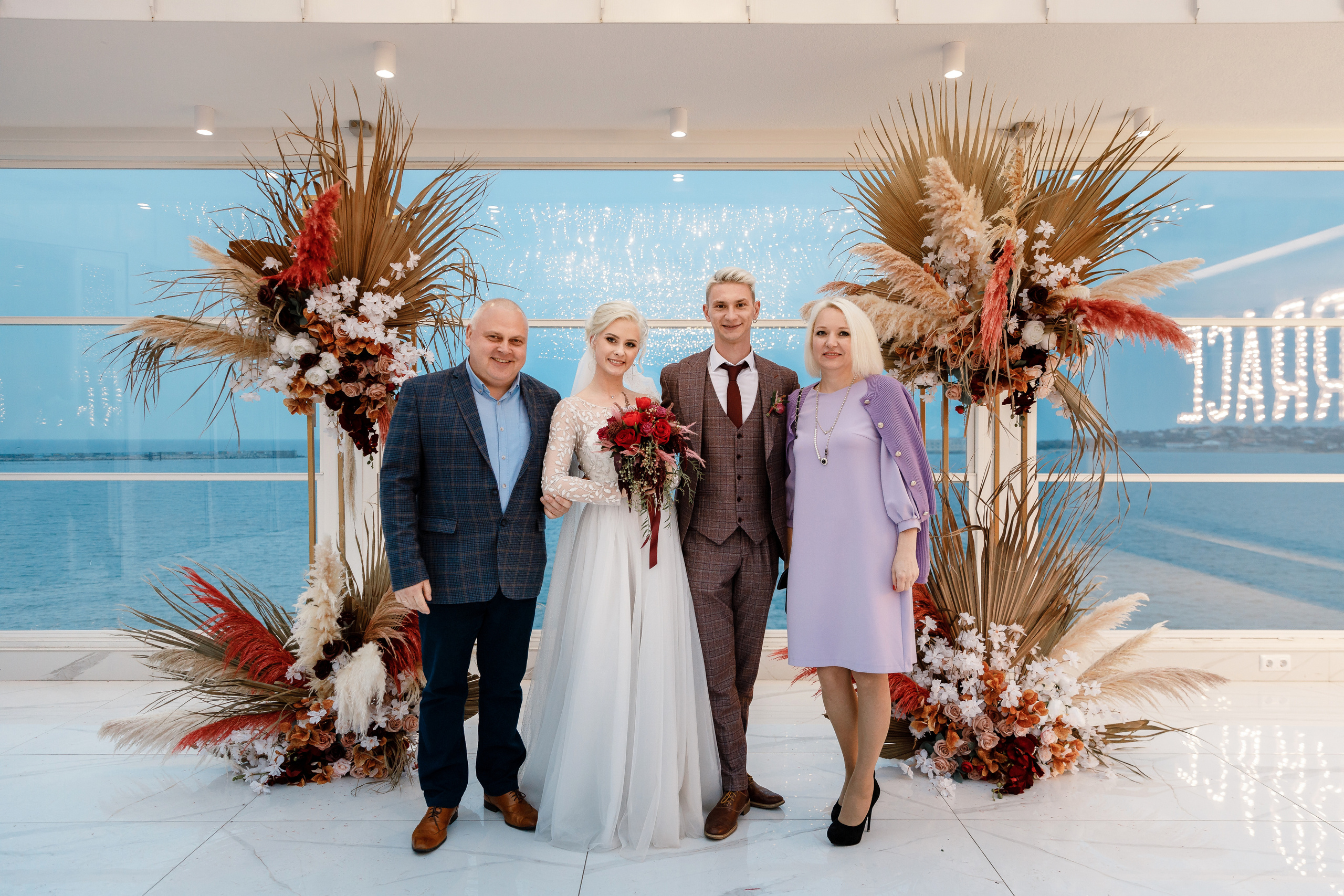 Анонс свадьбы Сергея и Елены. Свадебный фотограф в Крыму и Севастополе Ольга Баскакова