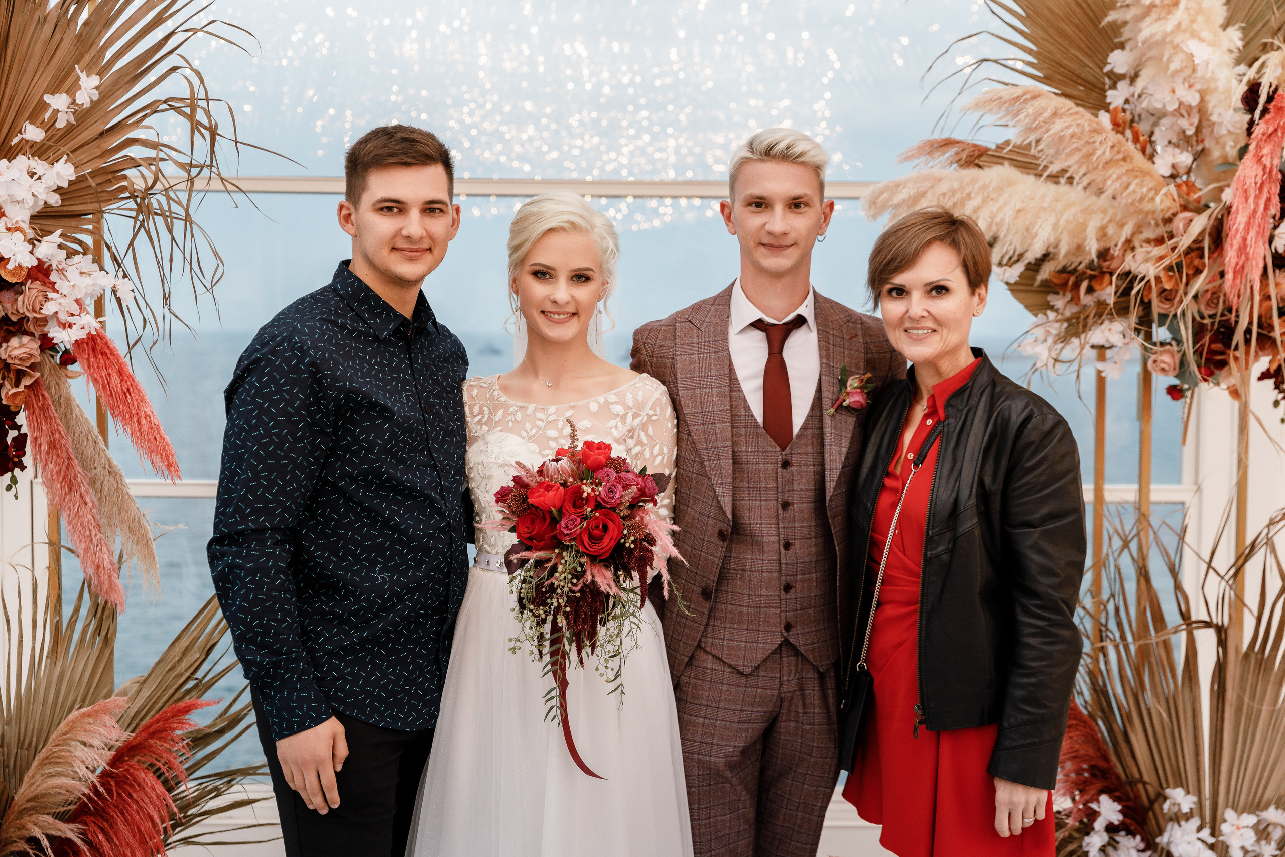 Анонс свадьбы Сергея и Елены. Свадебный фотограф в Крыму и Севастополе Ольга Баскакова