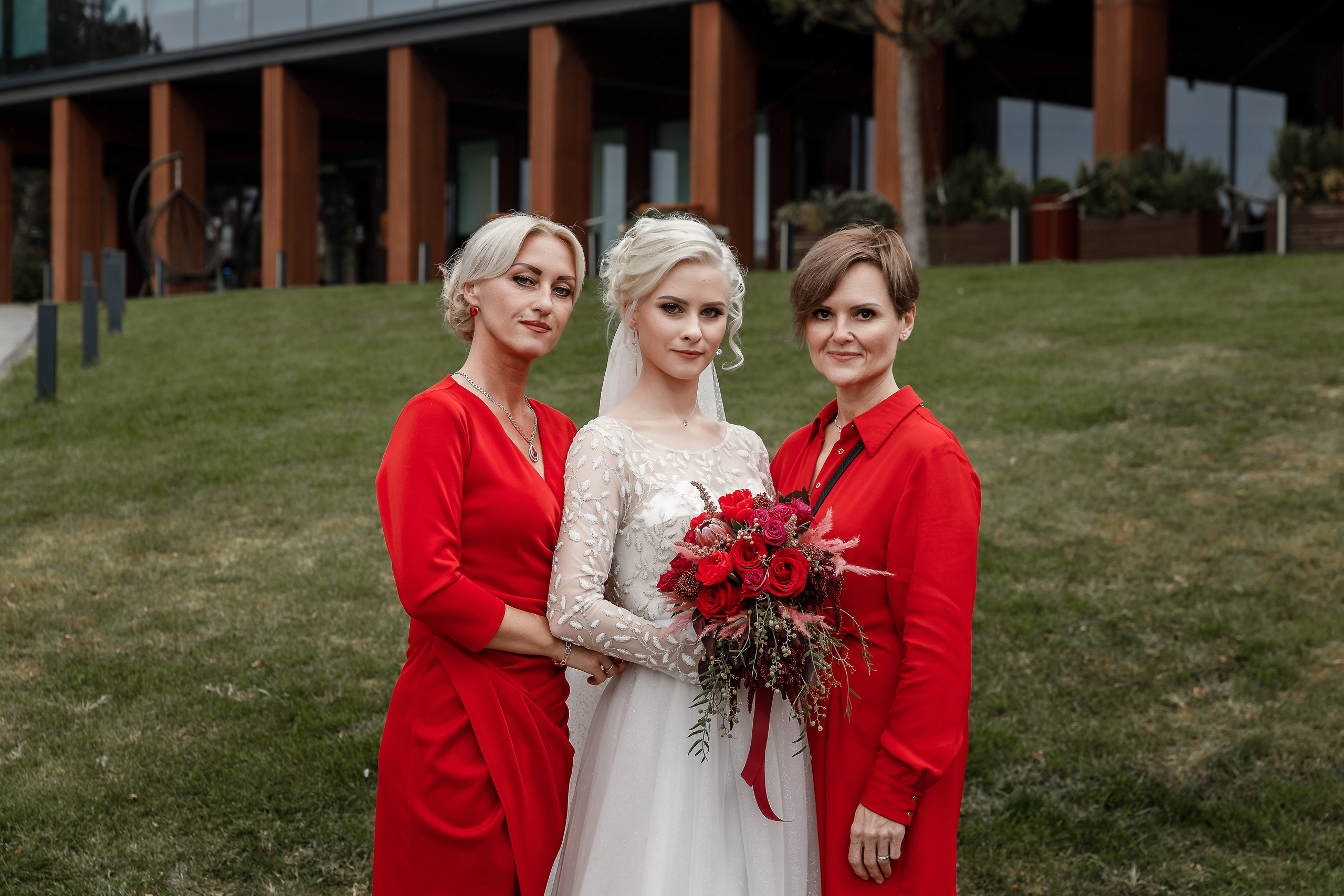 Анонс свадьбы Сергея и Елены. Свадебный фотограф в Крыму и Севастополе Ольга Баскакова