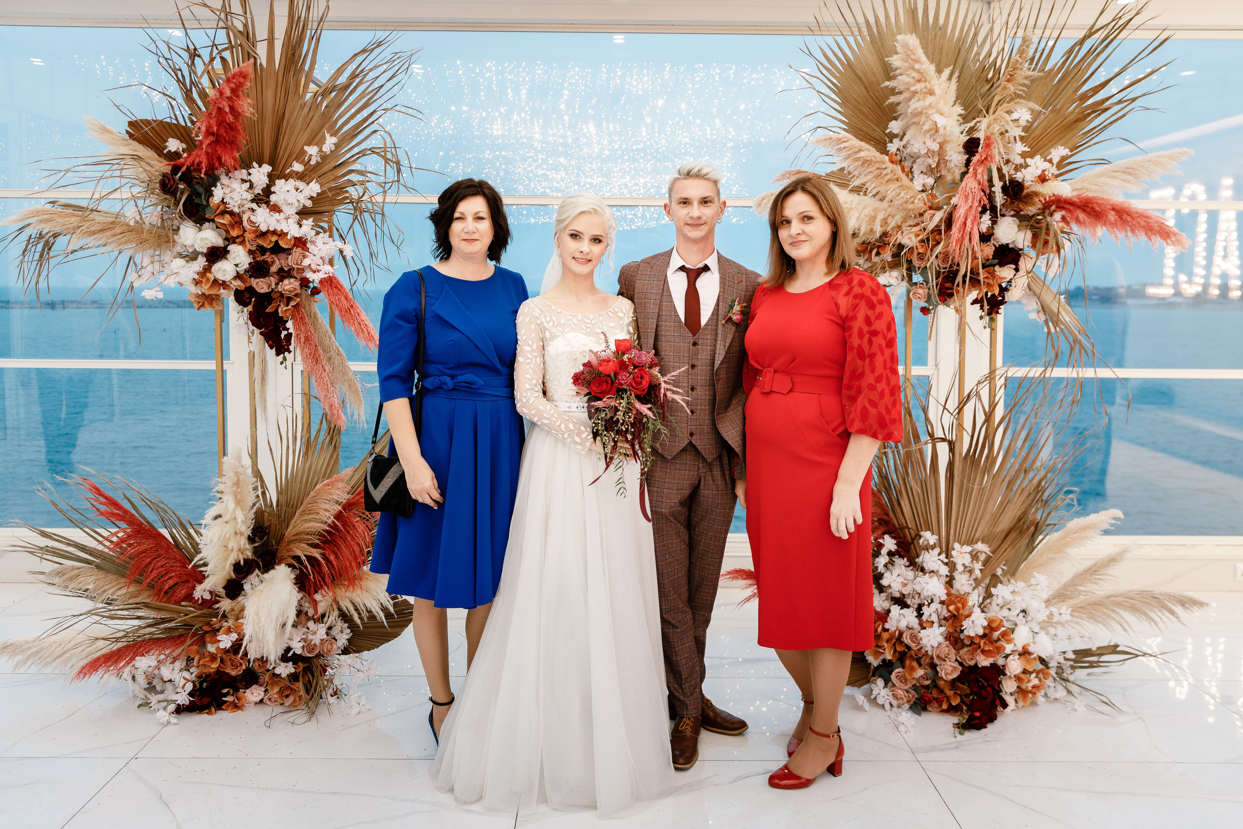 Анонс свадьбы Сергея и Елены. Свадебный фотограф в Крыму и Севастополе Ольга Баскакова