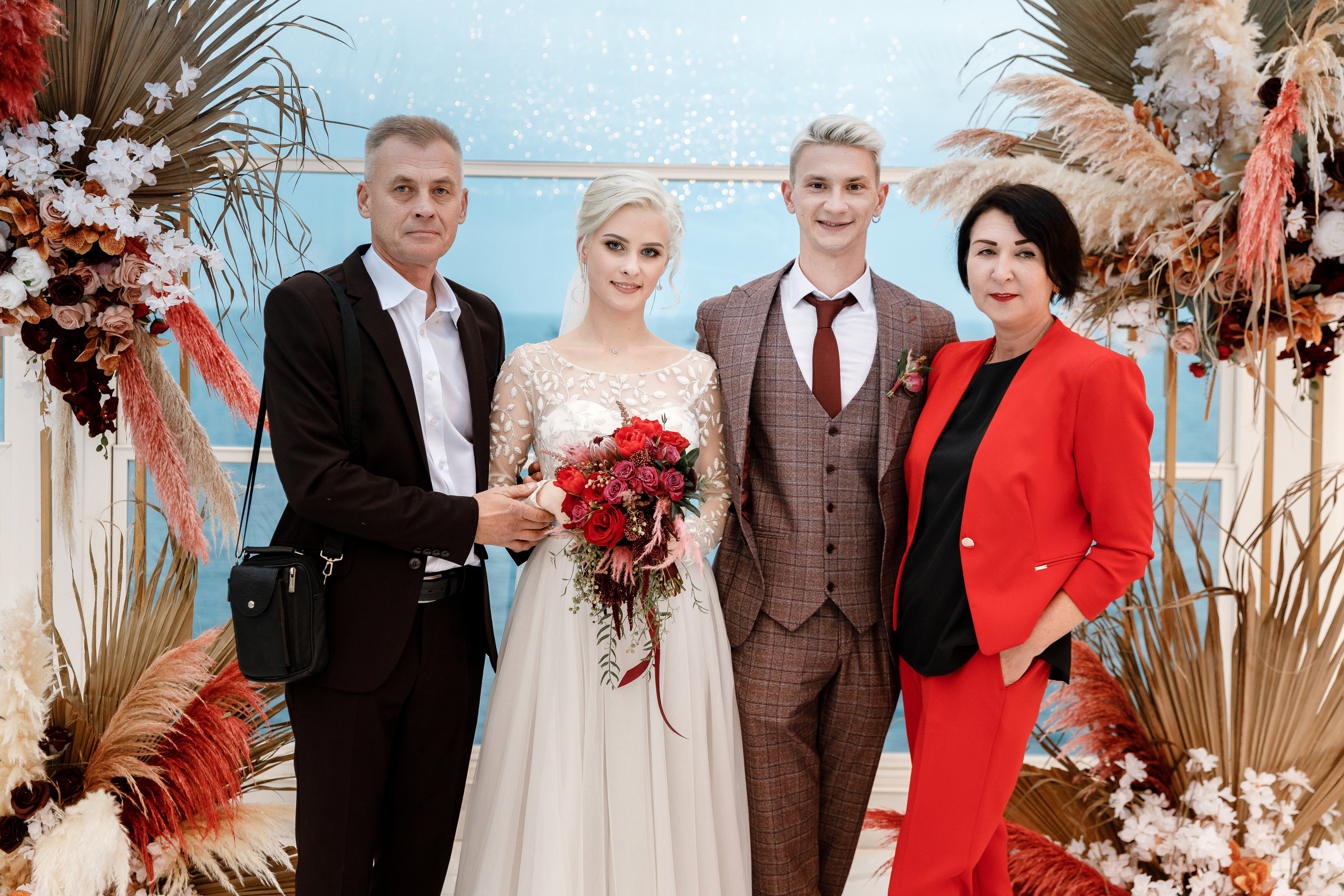 Анонс свадьбы Сергея и Елены. Свадебный фотограф в Крыму и Севастополе Ольга Баскакова