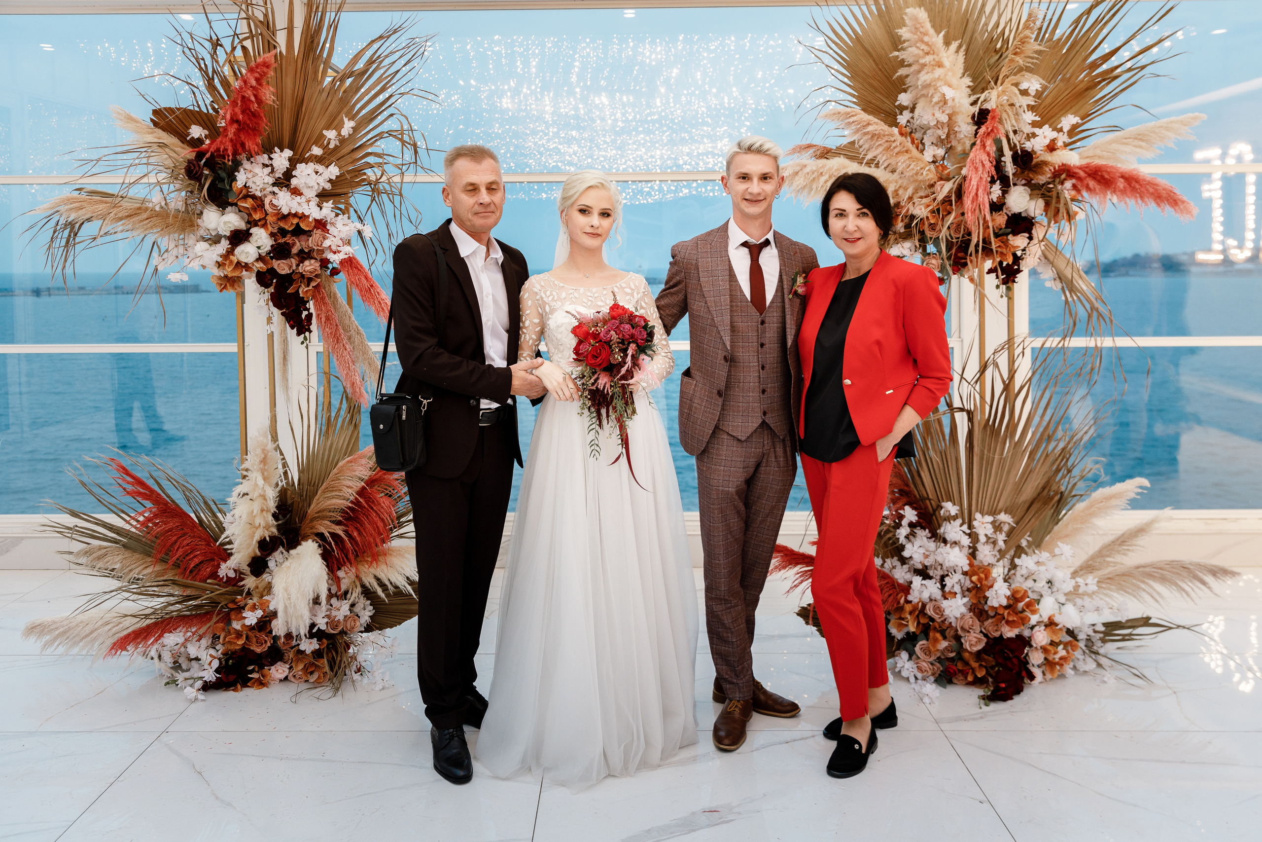 Анонс свадьбы Сергея и Елены. Свадебный фотограф в Крыму и Севастополе Ольга Баскакова