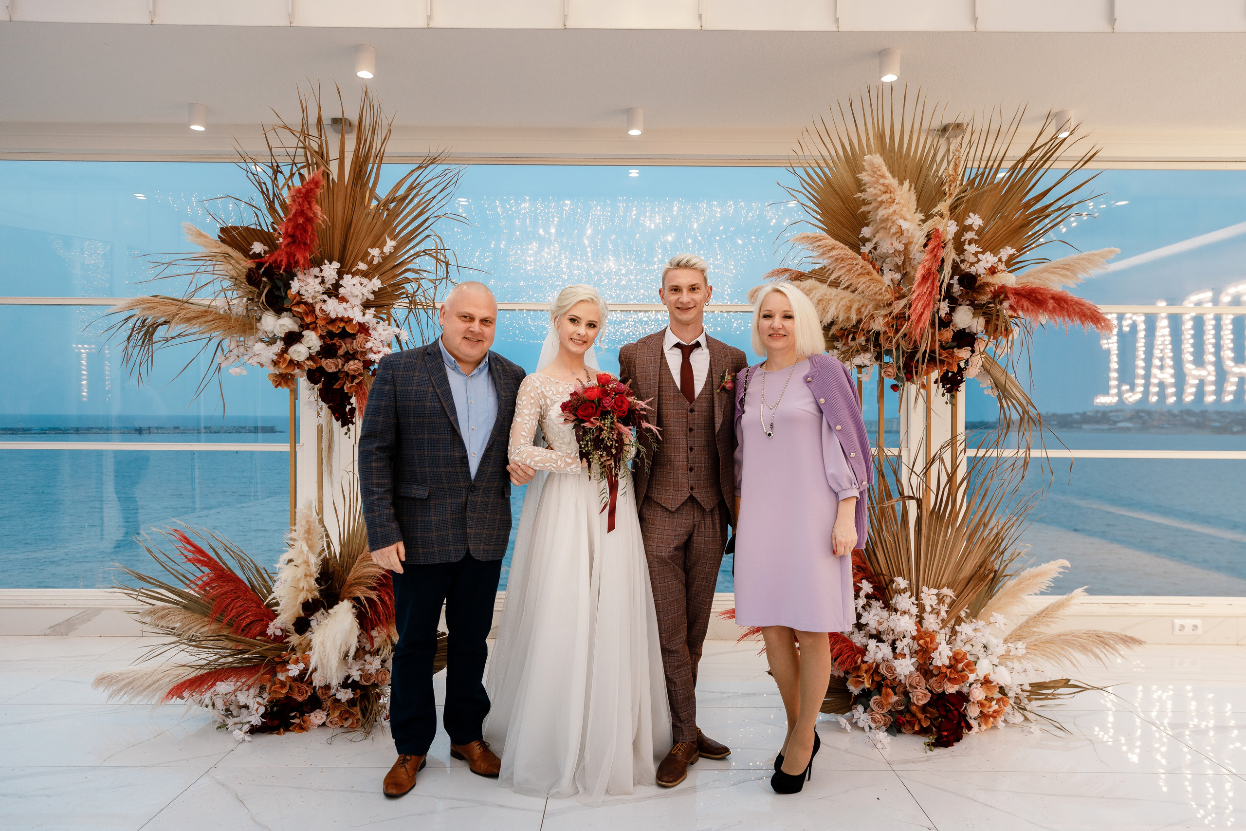 Анонс свадьбы Сергея и Елены. Свадебный фотограф в Крыму и Севастополе Ольга Баскакова