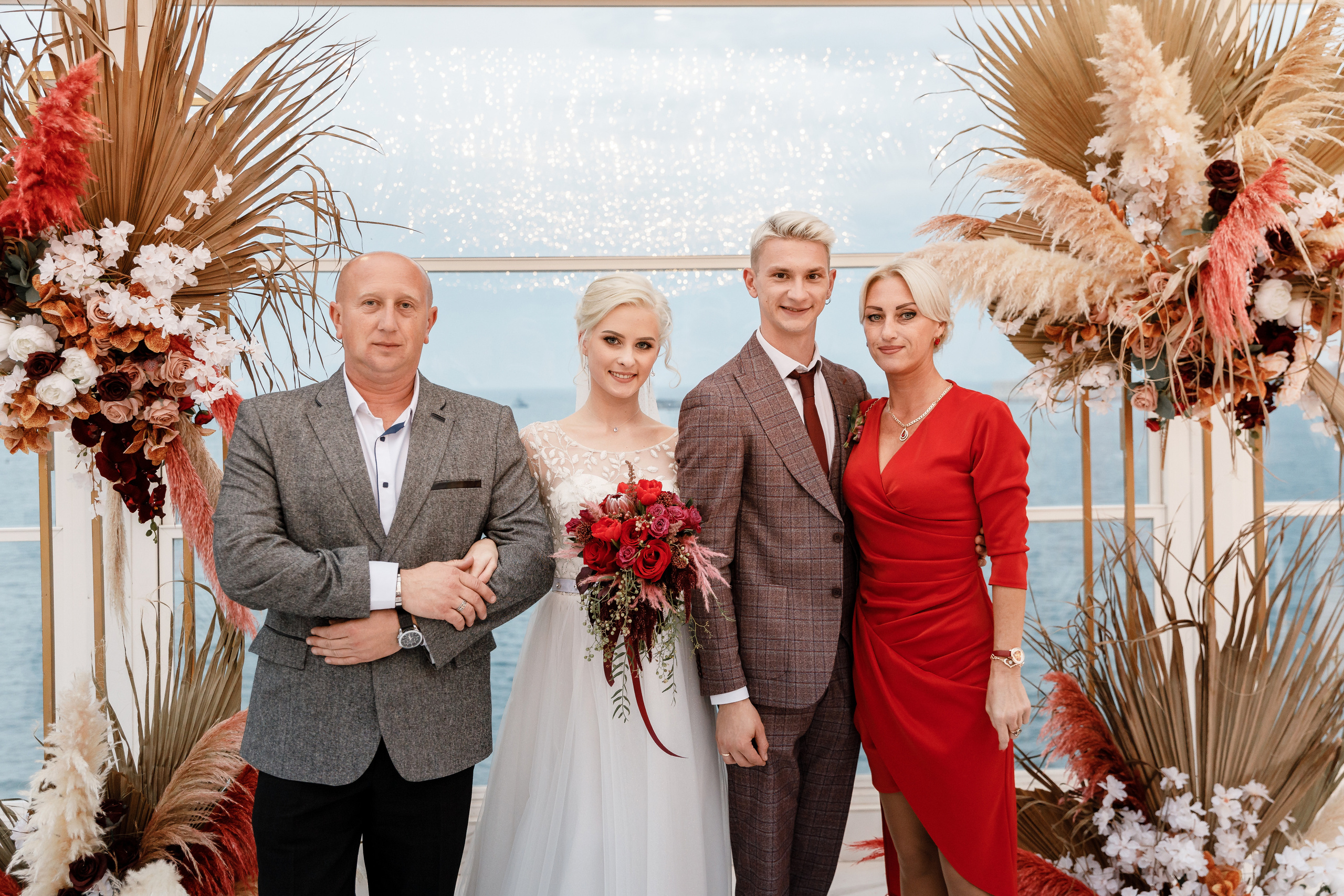 Анонс свадьбы Сергея и Елены. Свадебный фотограф в Крыму и Севастополе Ольга Баскакова