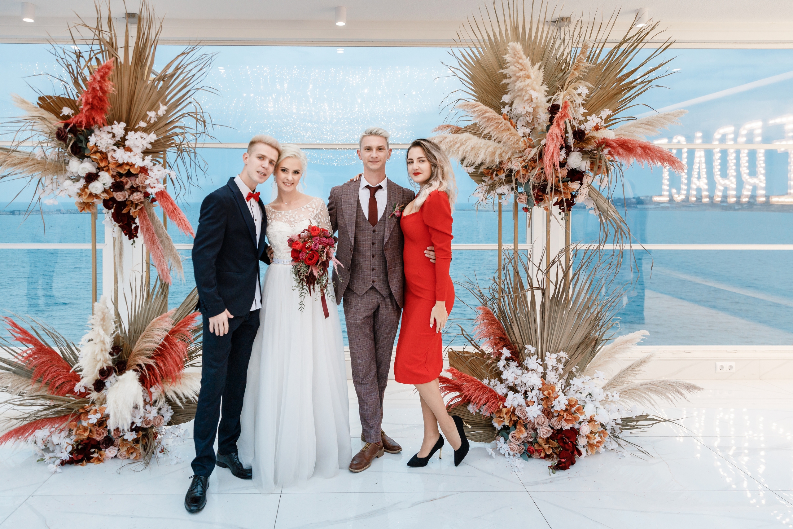 Анонс свадьбы Сергея и Елены. Свадебный фотограф в Крыму и Севастополе Ольга Баскакова