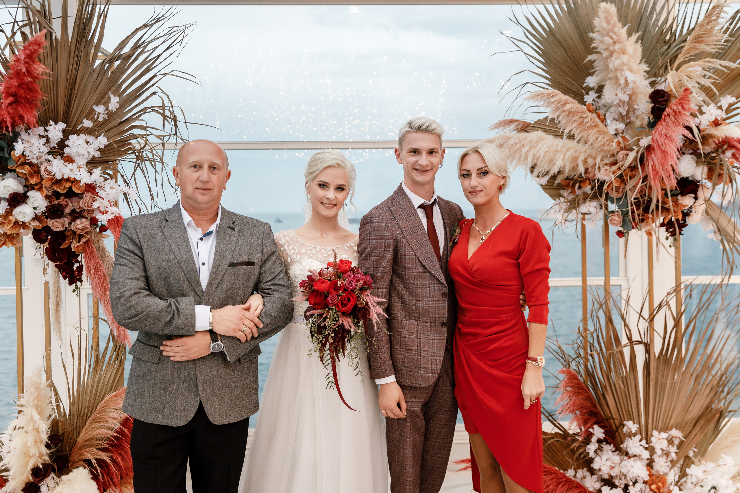 Анонс свадьбы Сергея и Елены. Свадебный фотограф в Крыму и Севастополе Ольга Баскакова