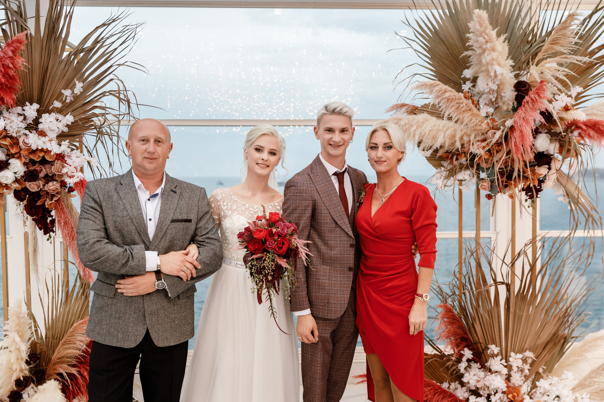 Анонс свадьбы Сергея и Елены. Свадебный фотограф в Крыму и Севастополе Ольга Баскакова