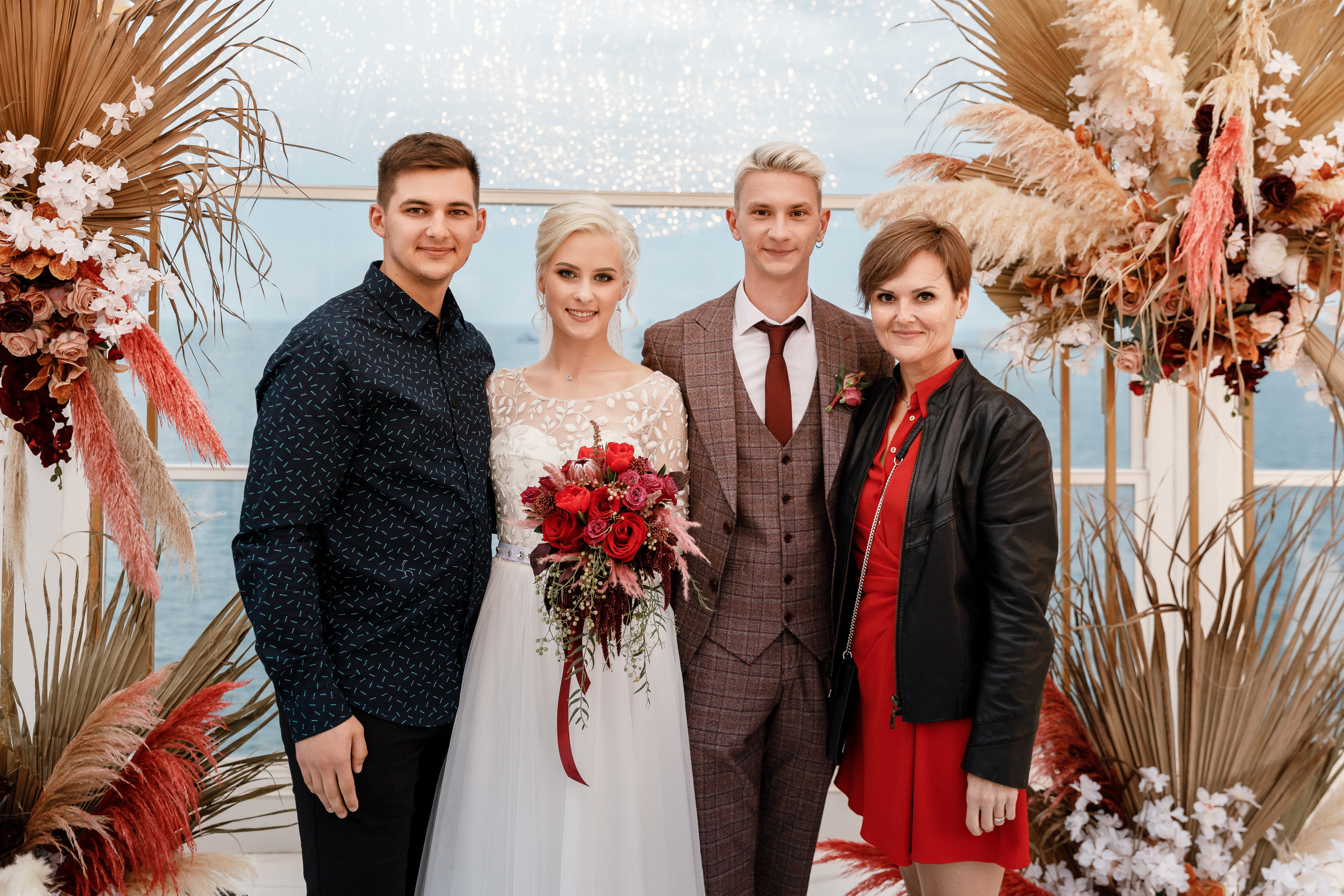 Анонс свадьбы Сергея и Елены. Свадебный фотограф в Крыму и Севастополе Ольга Баскакова