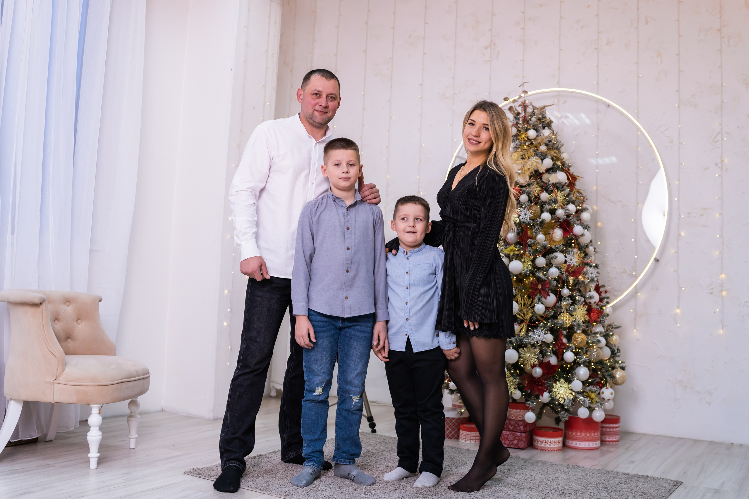 Максим, Виктория, Даня и Миша. Фотограф и Видеограф Алексей Удовиков