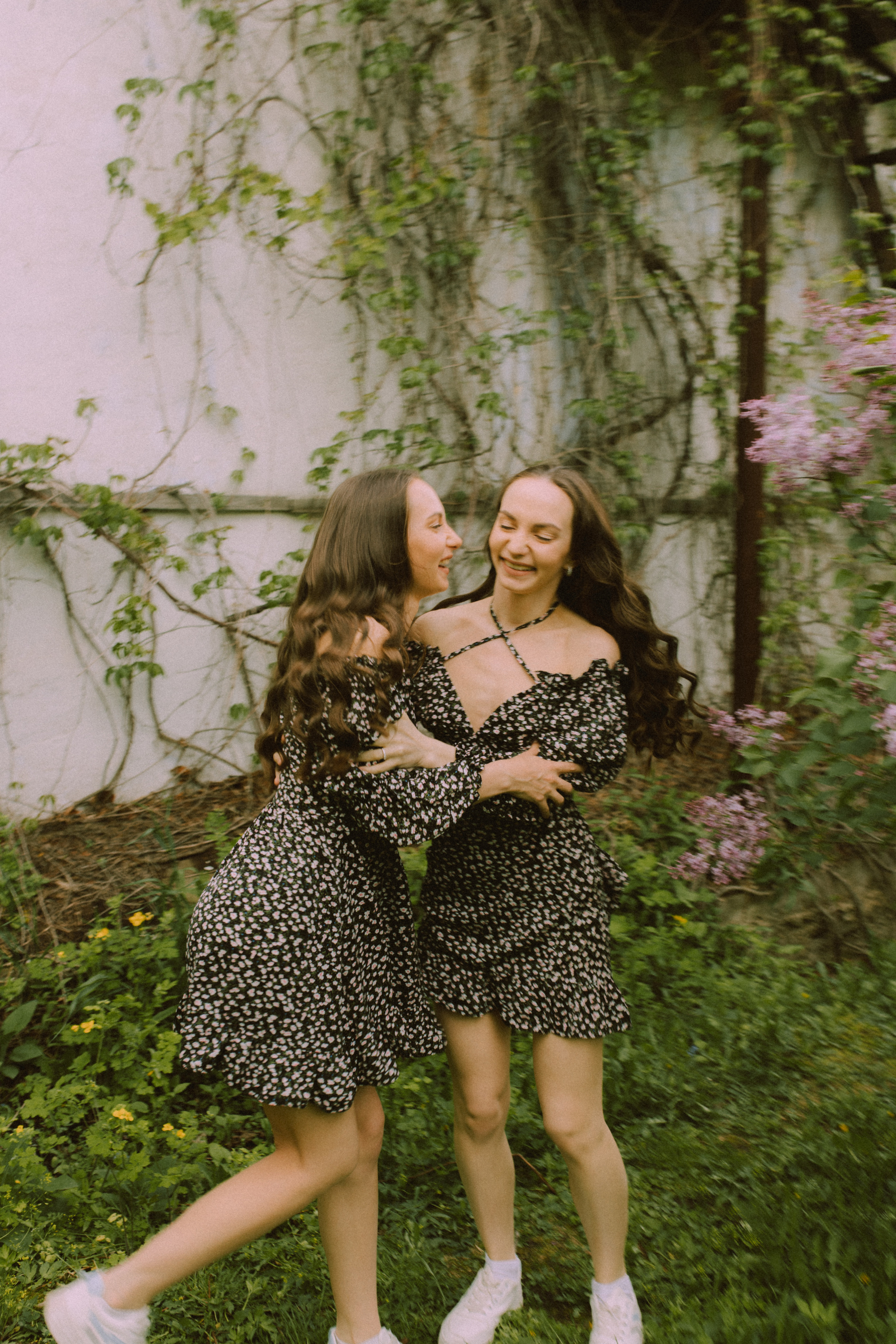 Вероника и Вика. Фотограф Ионова Анастасия, г Владивосток