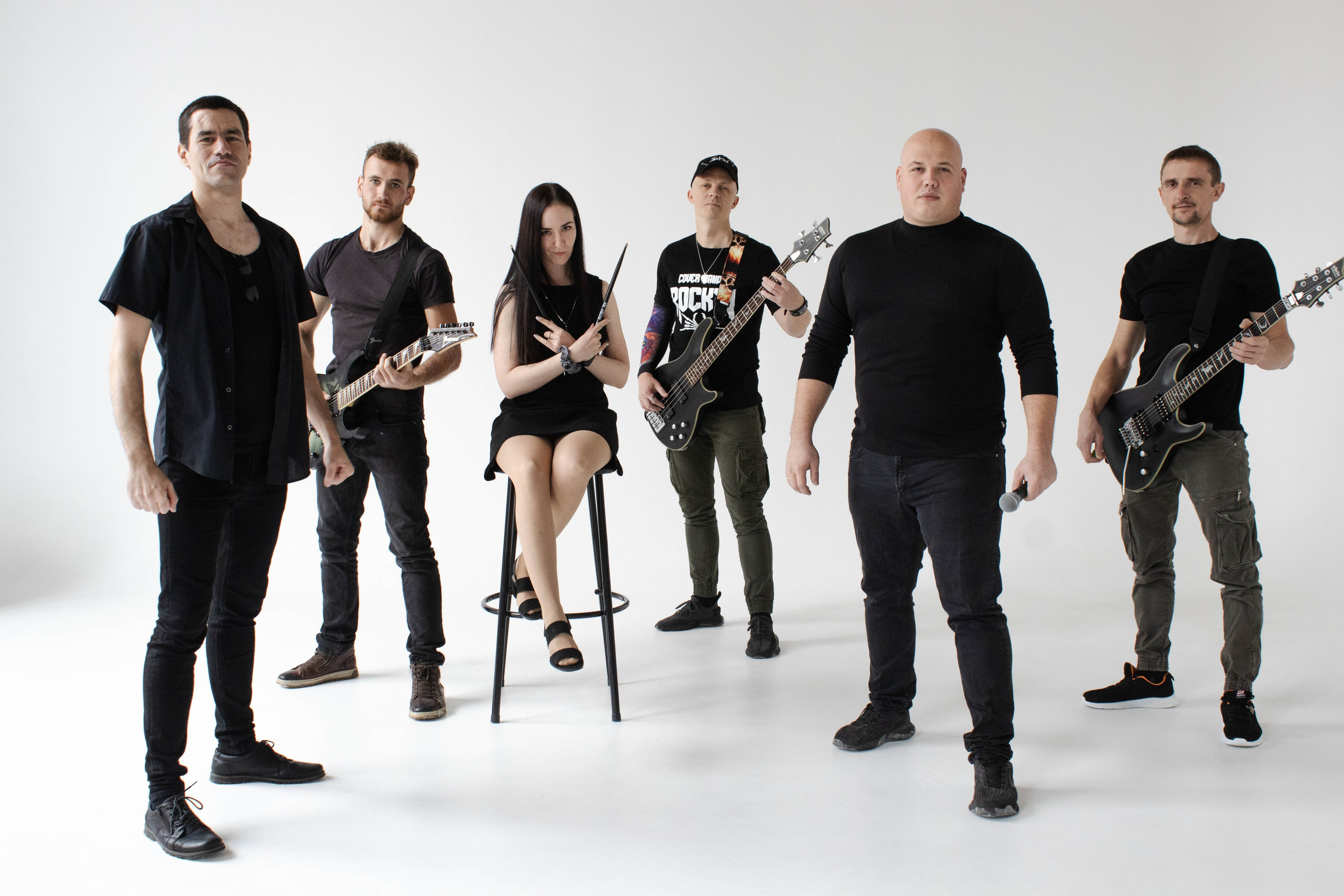 СТУДИЯ. Уличный фотограф Города N