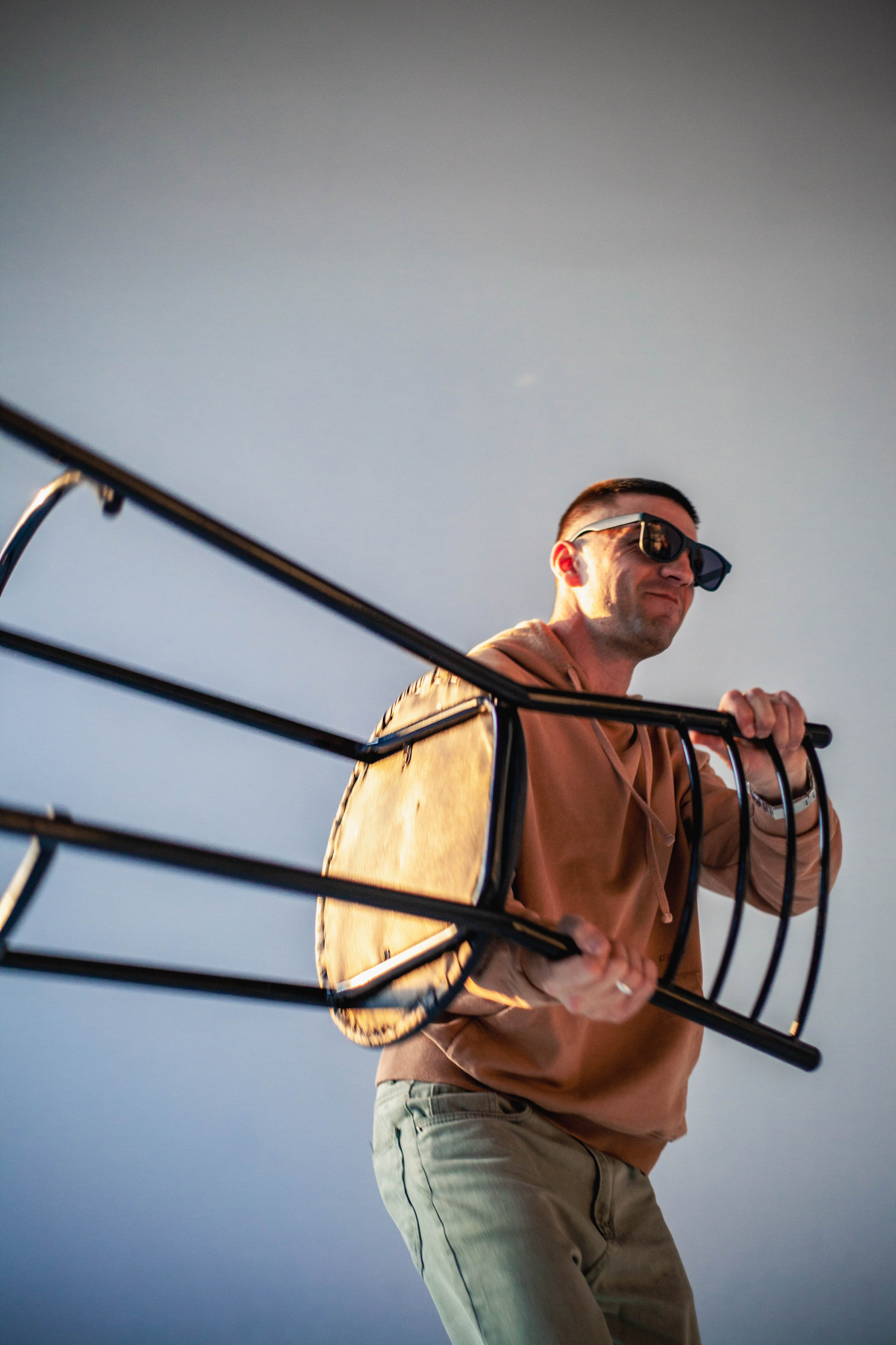 Студия. Уличный фотограф Города N