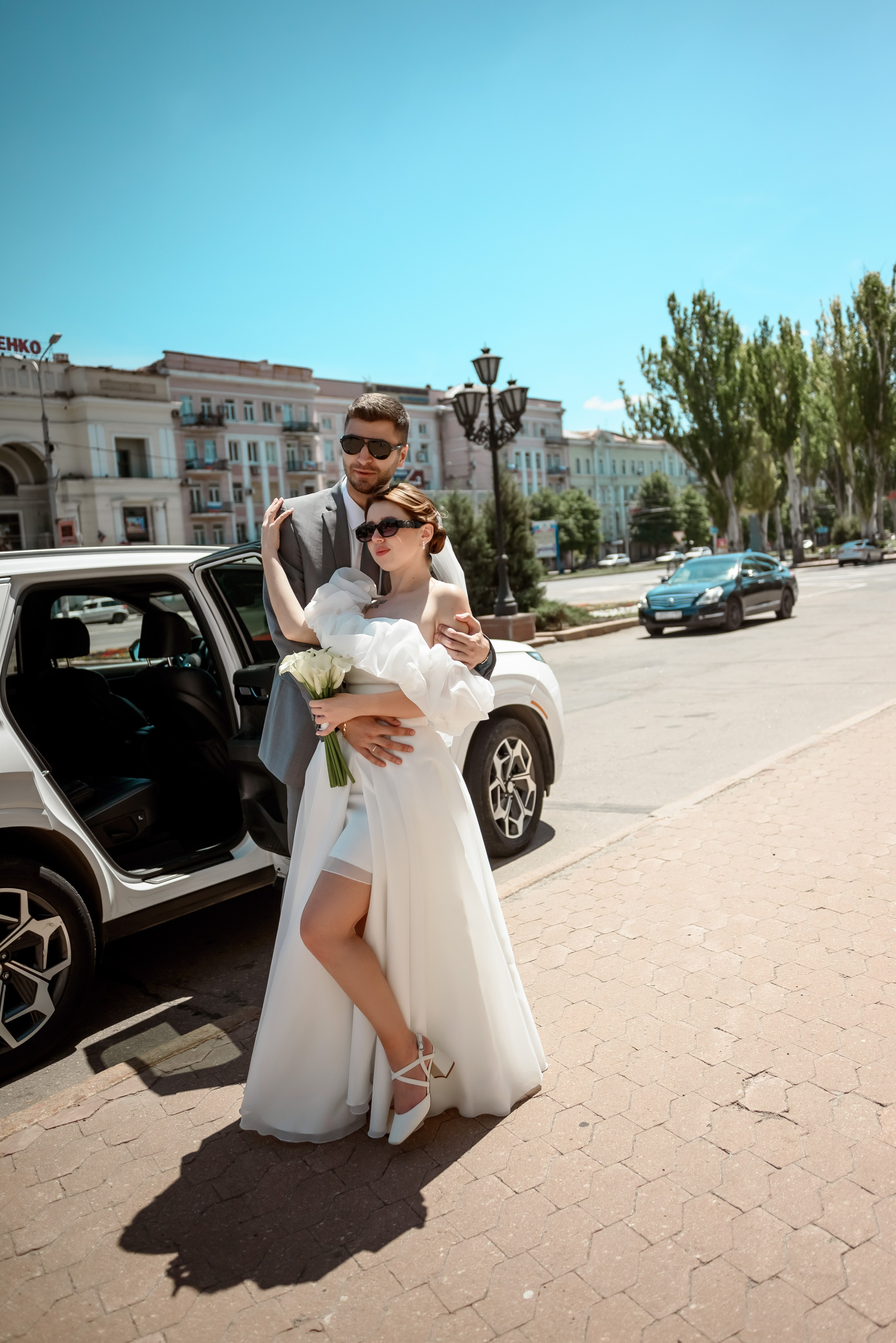 Прогулка в театре и по центру города. Юлия Басня семейный и свадебный фотограф в Донецке