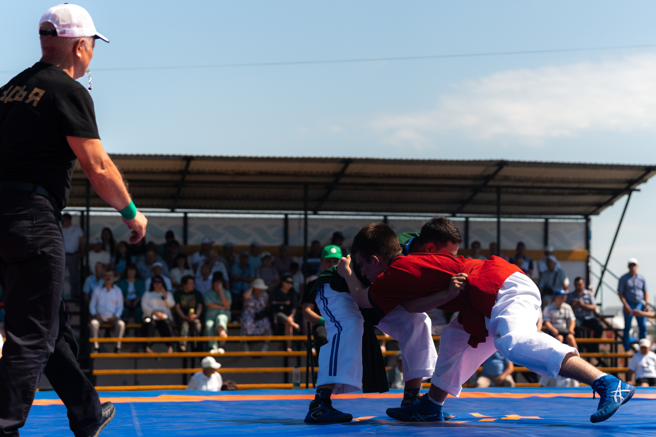 Фотографии с Всероссийских соревнований по көрәш