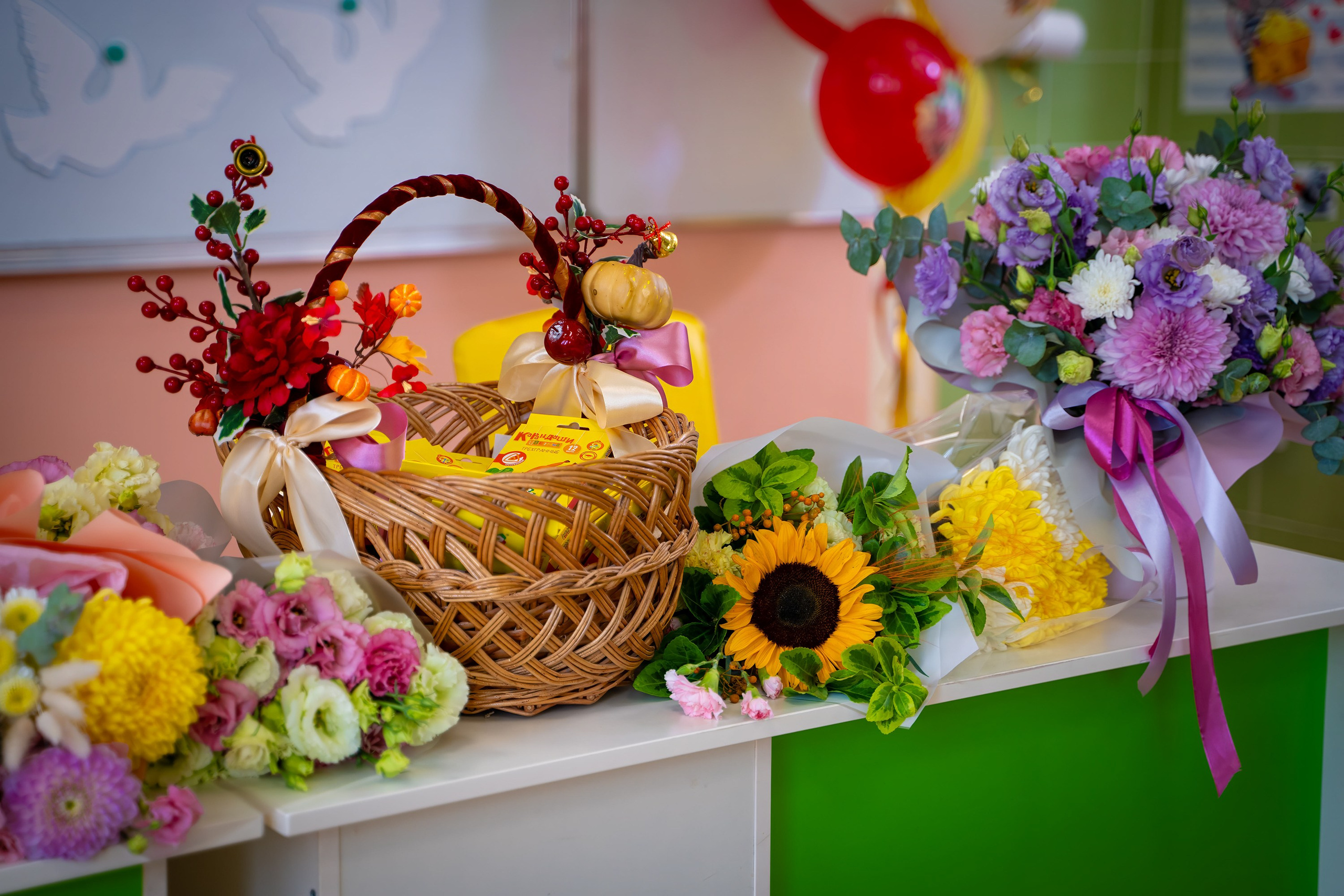 1Сентября_ ЮВЕНТА 1кл_Гимназия 92. Фотографы из солнечного Краснодара Вадим и Надежда Митус