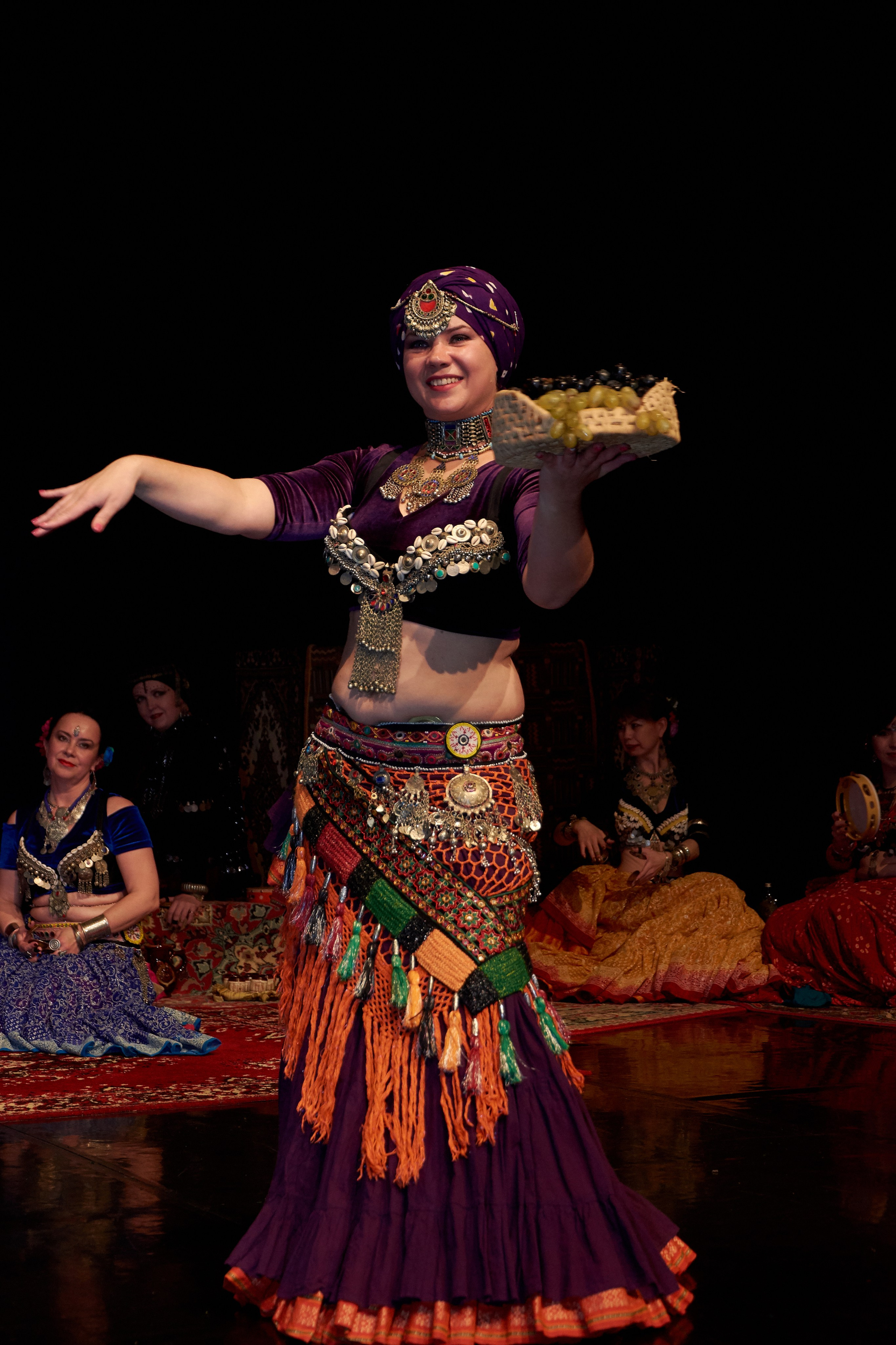 Город танцующего народа. Ольга Чёкотова (Фотограф Кострома)