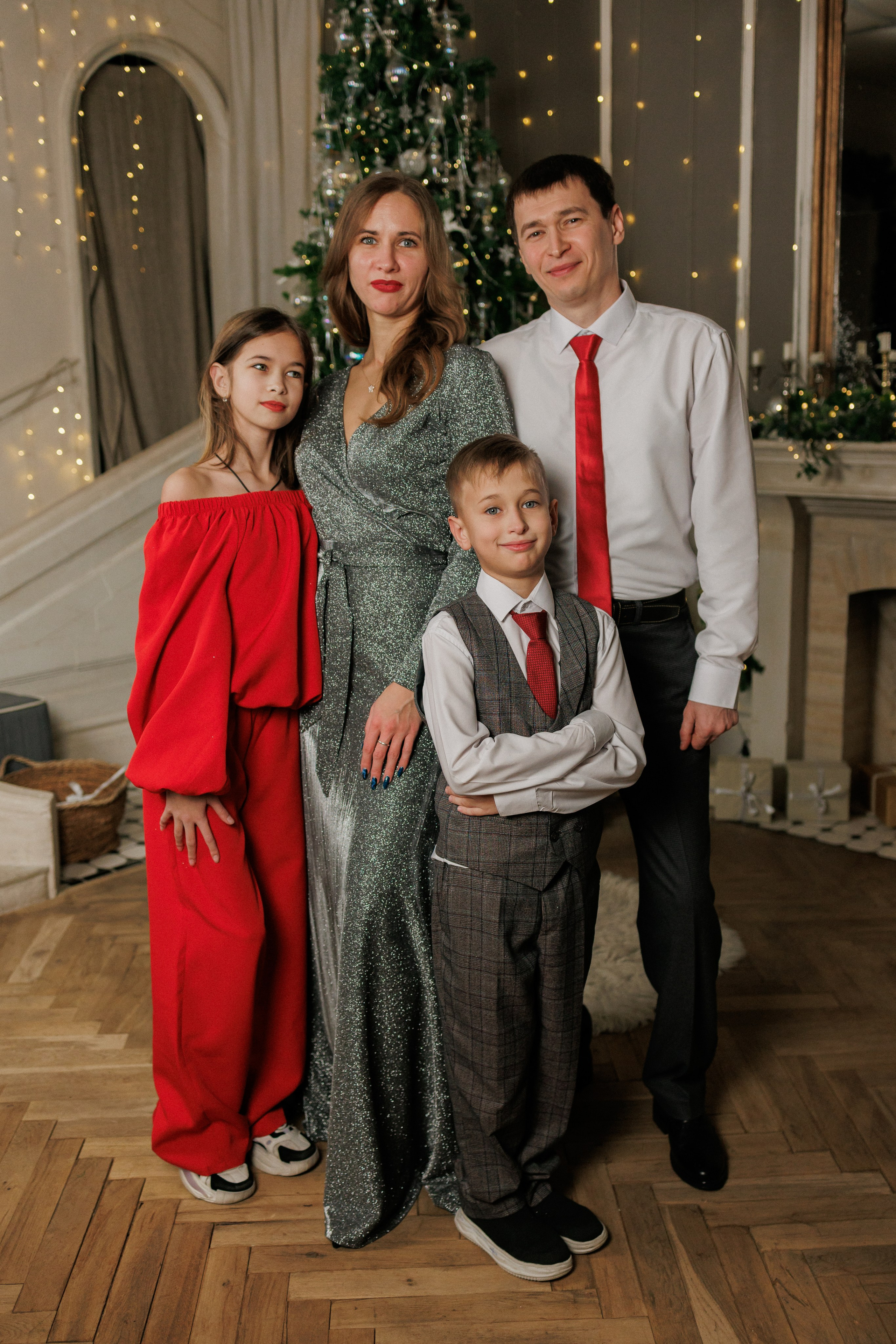 Семейная новогодняя фотосессия. Семейный фотограф г. Тюмень