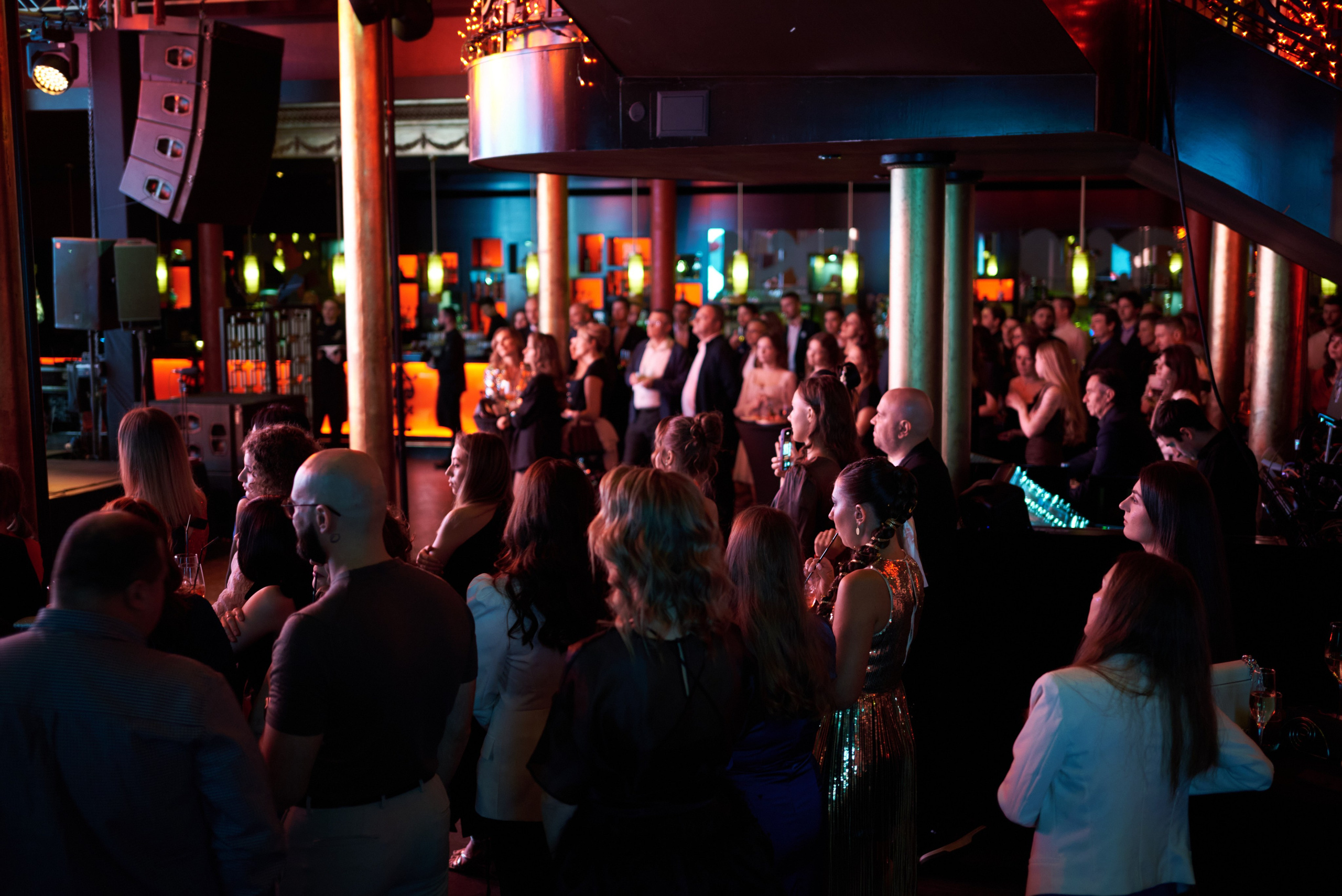 Репортажная съёмка корпоратива и концерта Елки в Петербурге и Москве