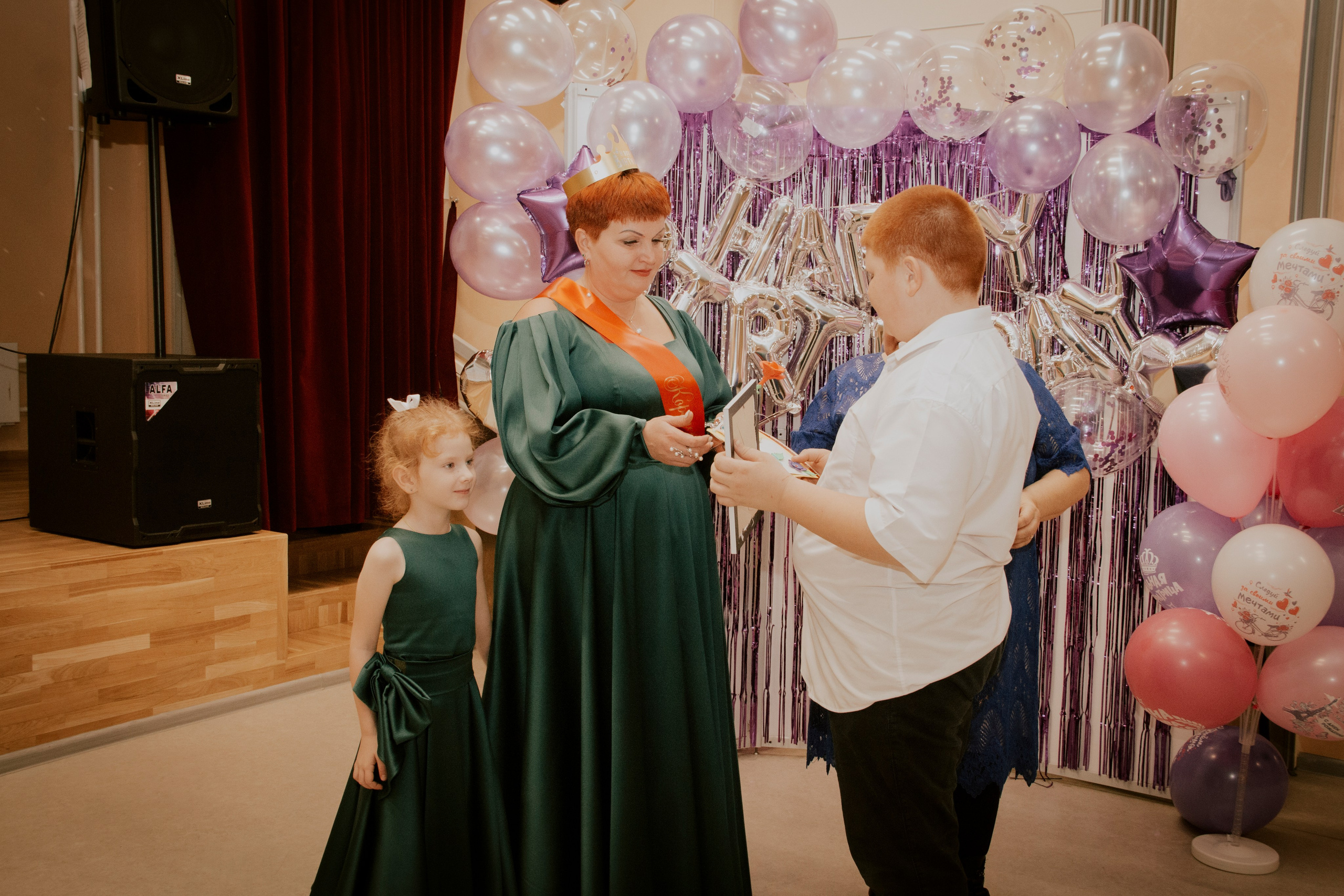 Нина и её 18). ProFoto