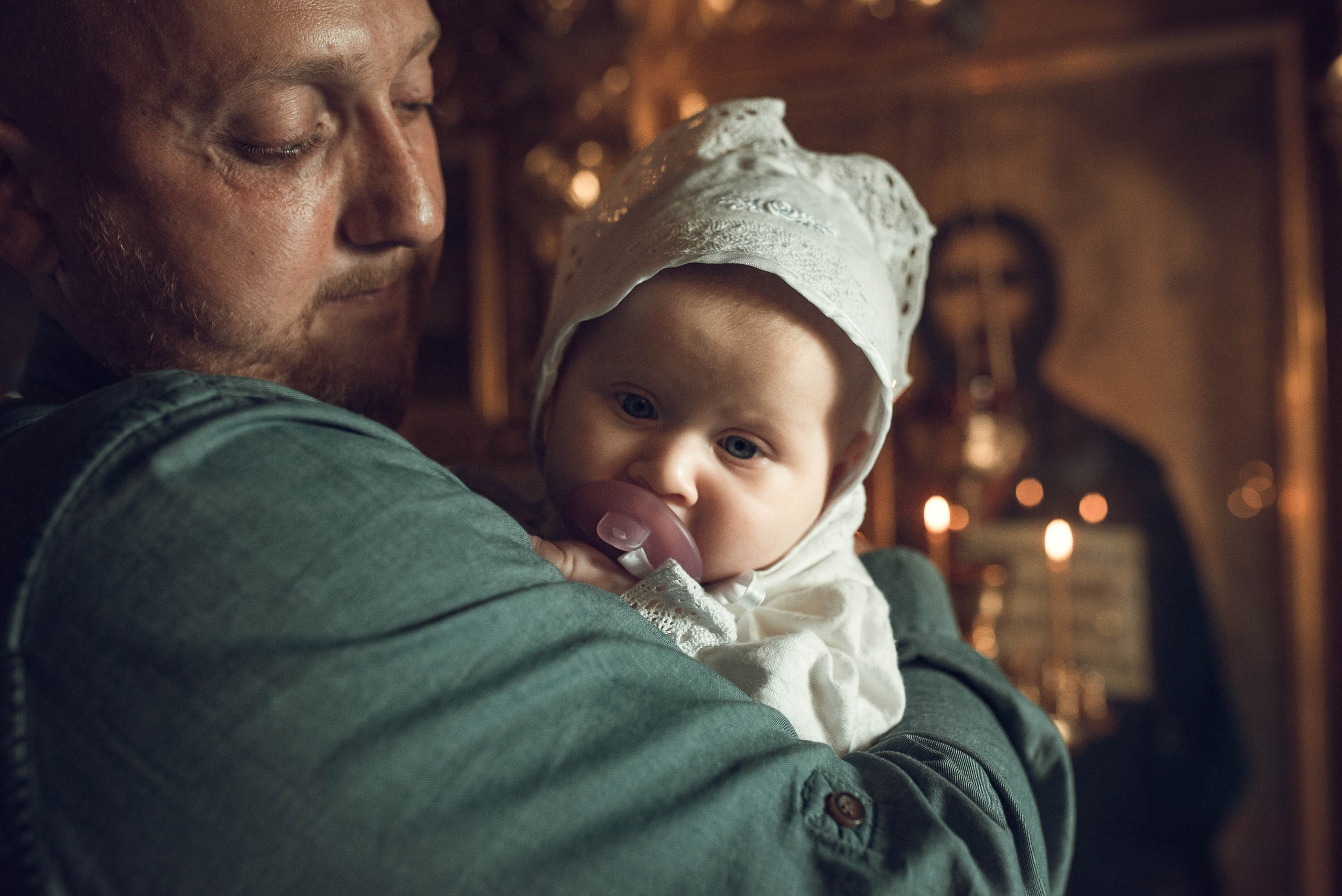 Крещение Екатерины в Троицком соборе Саратова. Фотограф на крещение в Саратове Марина Грушина