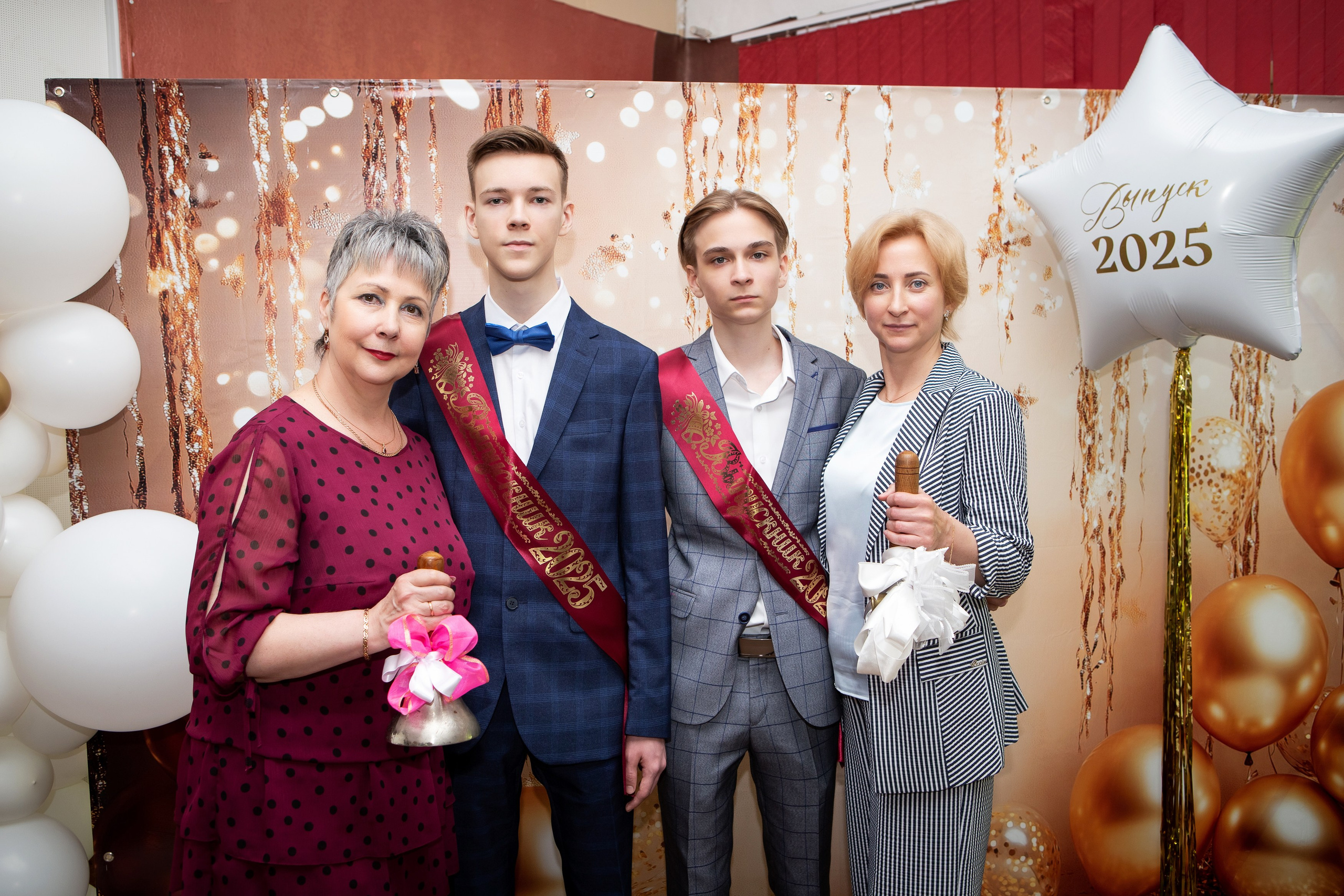 Последний звонок/Выпускной в школе. Фотограф во Владивостоке Анастасия Стробыкина