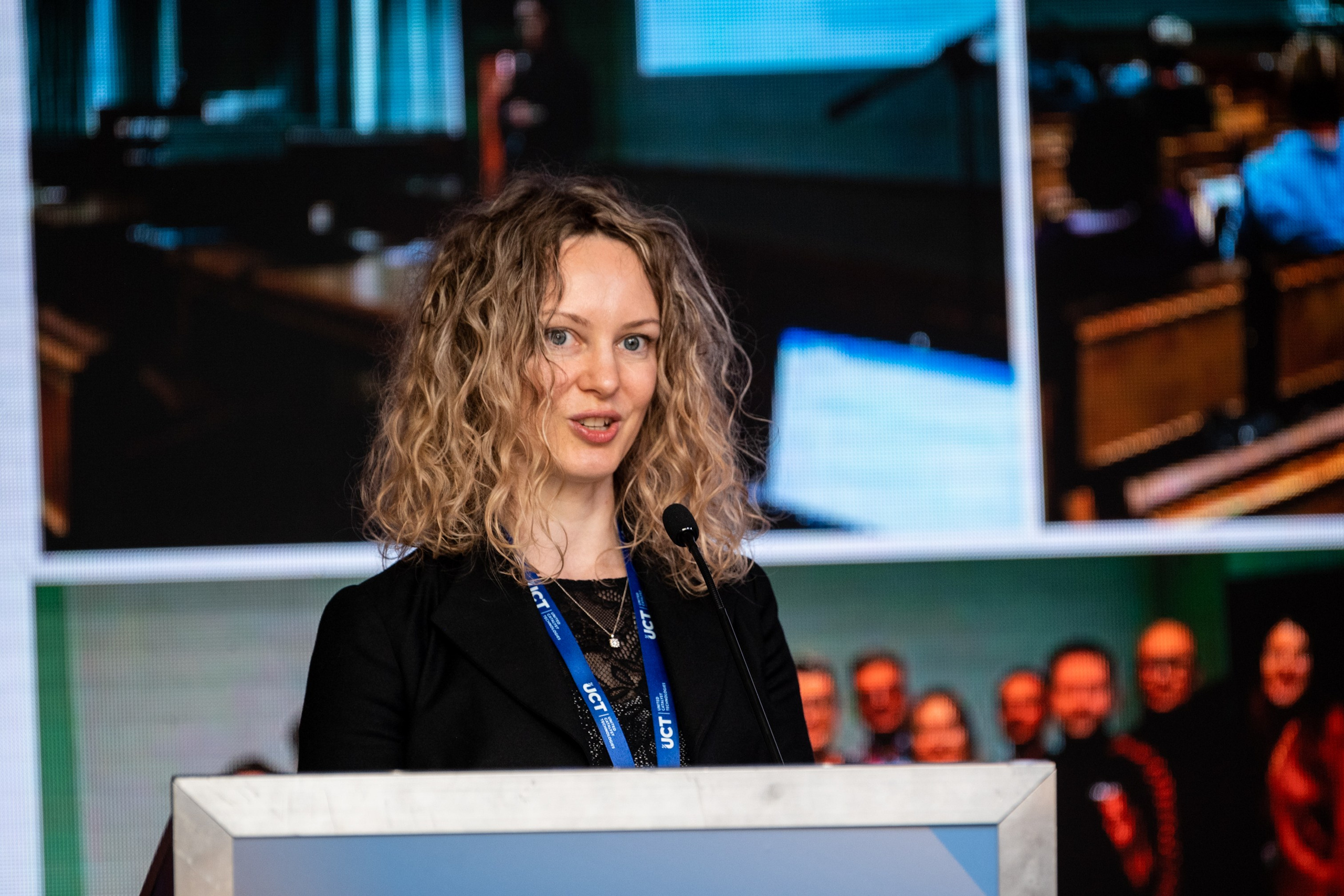 Конференция и выставка по катализаторам нефтепереработки и нефтегазохимии. Краснодар. Свадебный и семейный фотограф София Невская