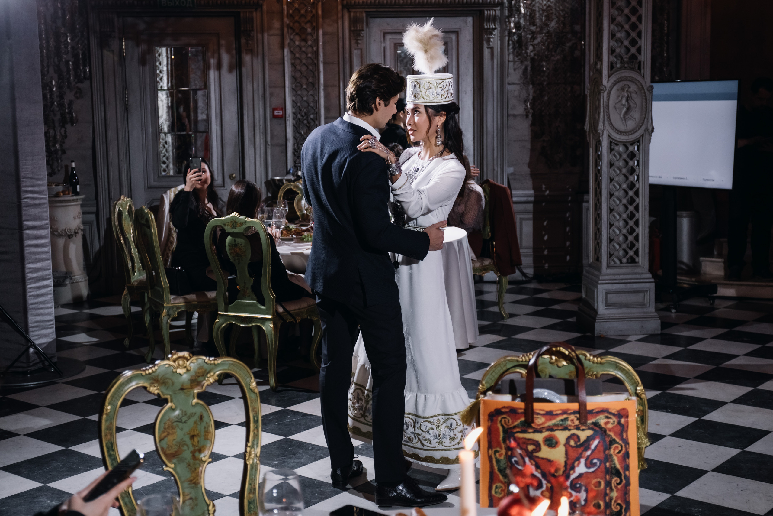 Ernest & Asem 2020 Moscow. Wedding and family photographer in Moscow